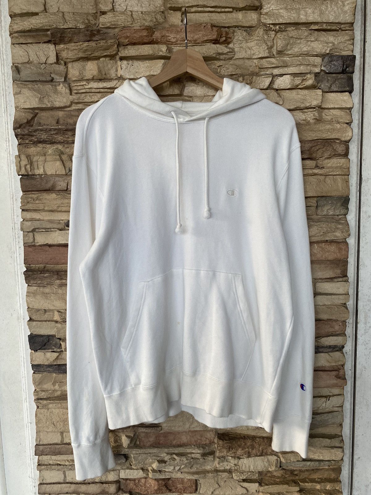Champion Champion Logo White Pullover Hoodie Sweater Size US L / EU 52-54 / 3 - 1 Thumbnail