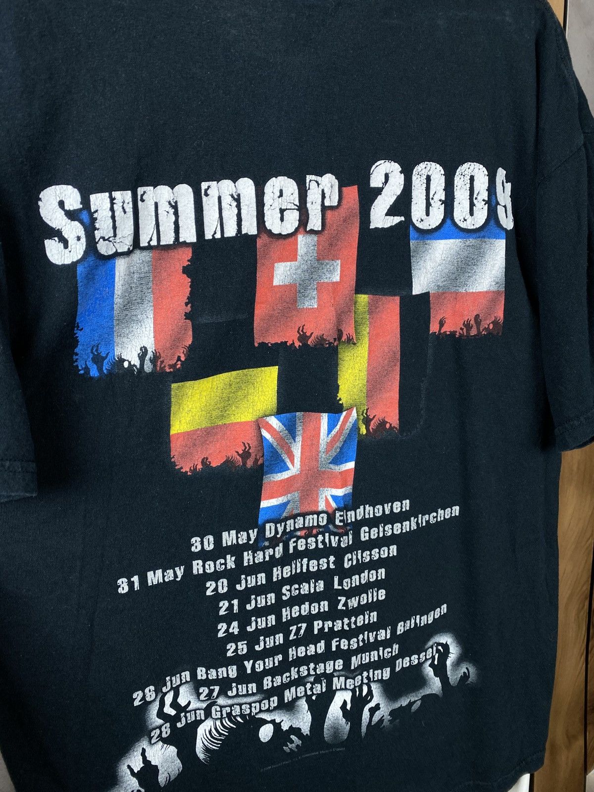 Band Tees 🎸Vintage 2009 T-Shirt Sacred Reich Sumer World Tour Tee🎸 Size US L / EU 52-54 / 3 - 4 Thumbnail