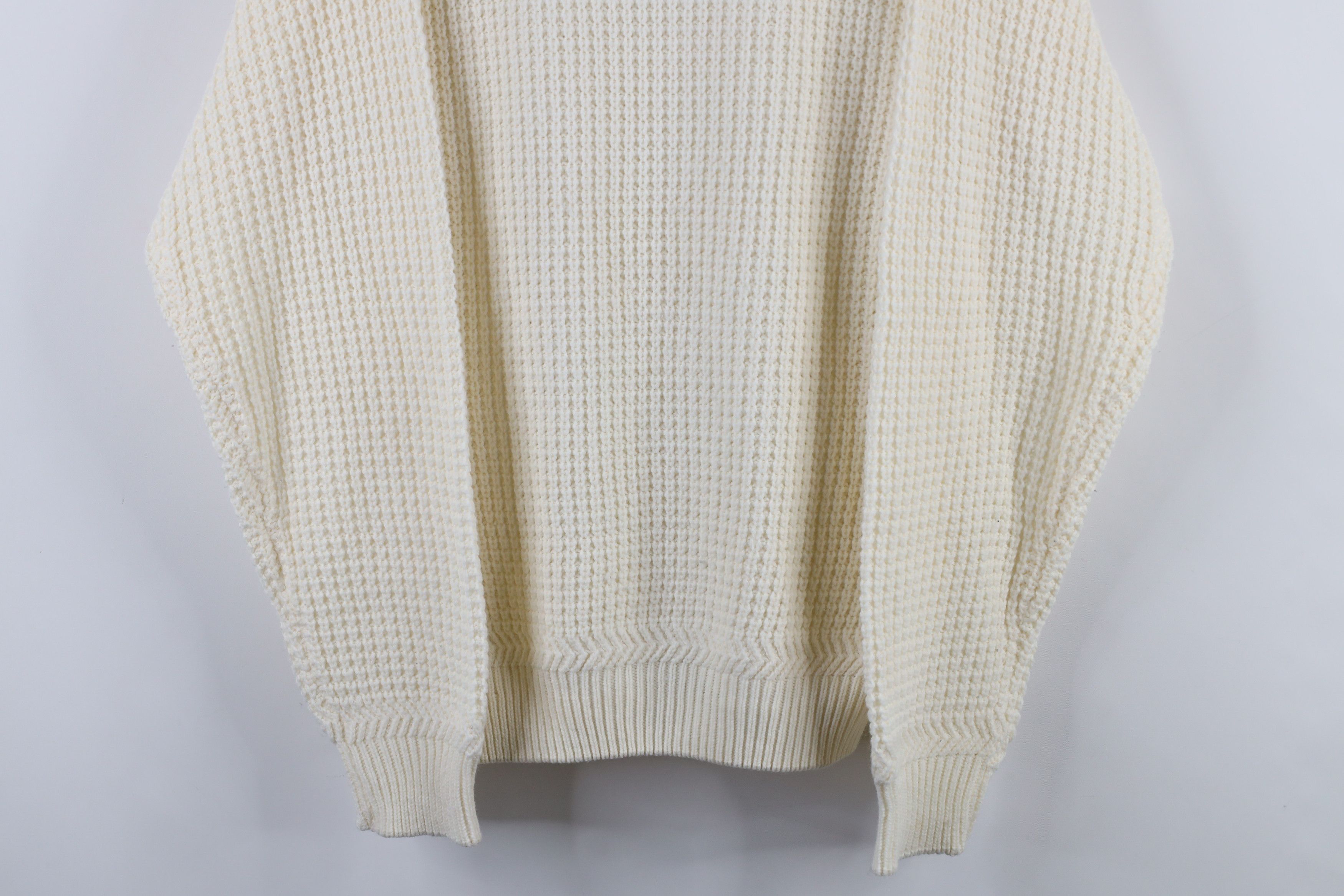 Vintage Vintage 90s Streetwear Chunky Thermal Knit Sweater Cream Size US M / EU 48-50 / 2 - 3 Thumbnail