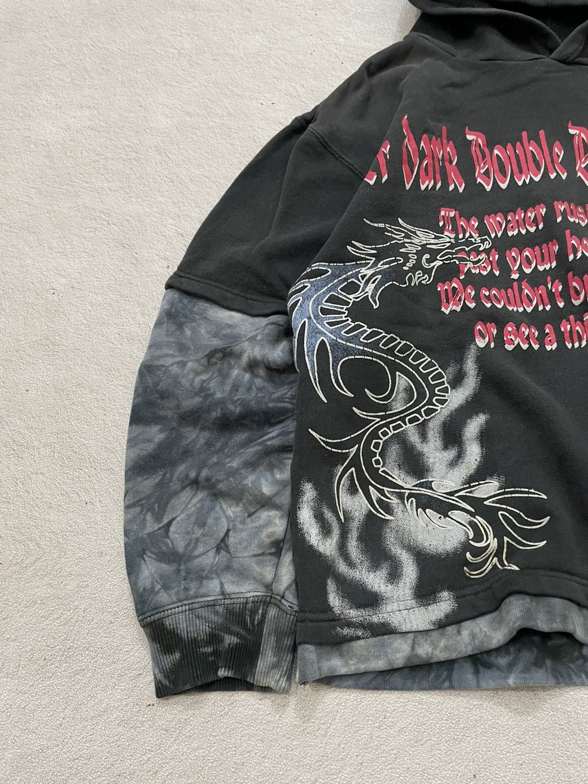 Japanese Brand 00s Japan Double Dragon Graphic Hoodie Tie Dye Gothic Print Size US S / EU 44-46 / 1 - 3 Thumbnail