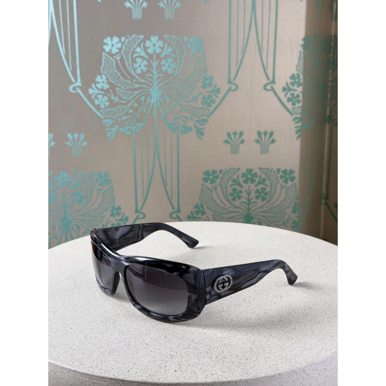 Gucci Gucci vintage Sunglasses GG 2451/S 807 | Grailed