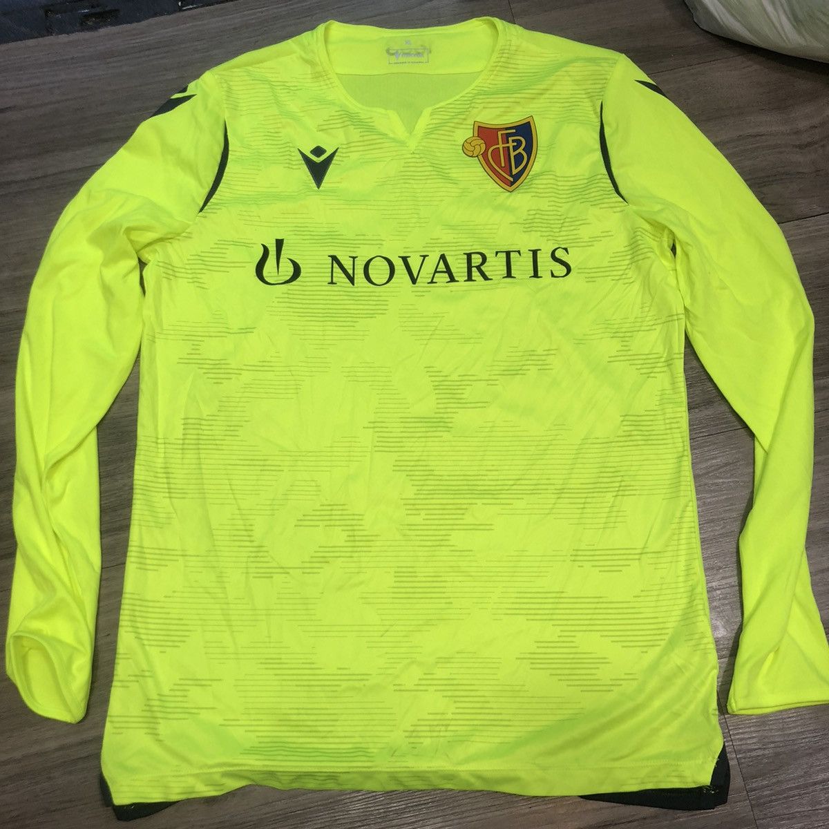 Image of Macron x Soccer Jersey Basel 23/24 Goalkeeper Gk Shirt in Light Yellow, Men's (Size XL)