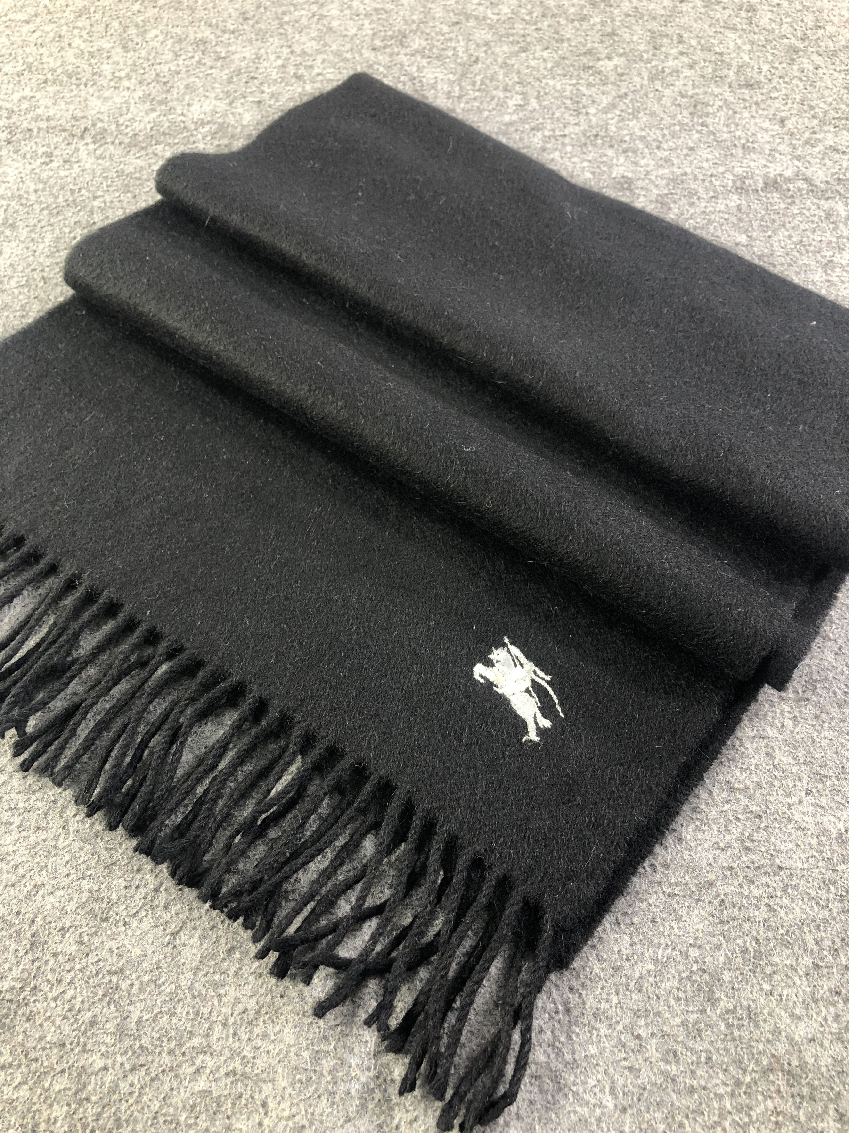 Burberry Burberry Scarf / Muffler / Neckwear Size ONE SIZE - 3 Thumbnail