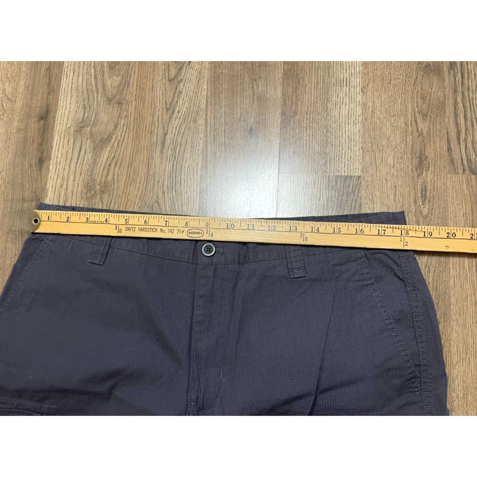 Chaps Chaps Shorts Men's 36 Gray Cargo Shorts Pockets Casual Regular Inseam 9 in Size US 36 / EU 52 - 7 Thumbnail