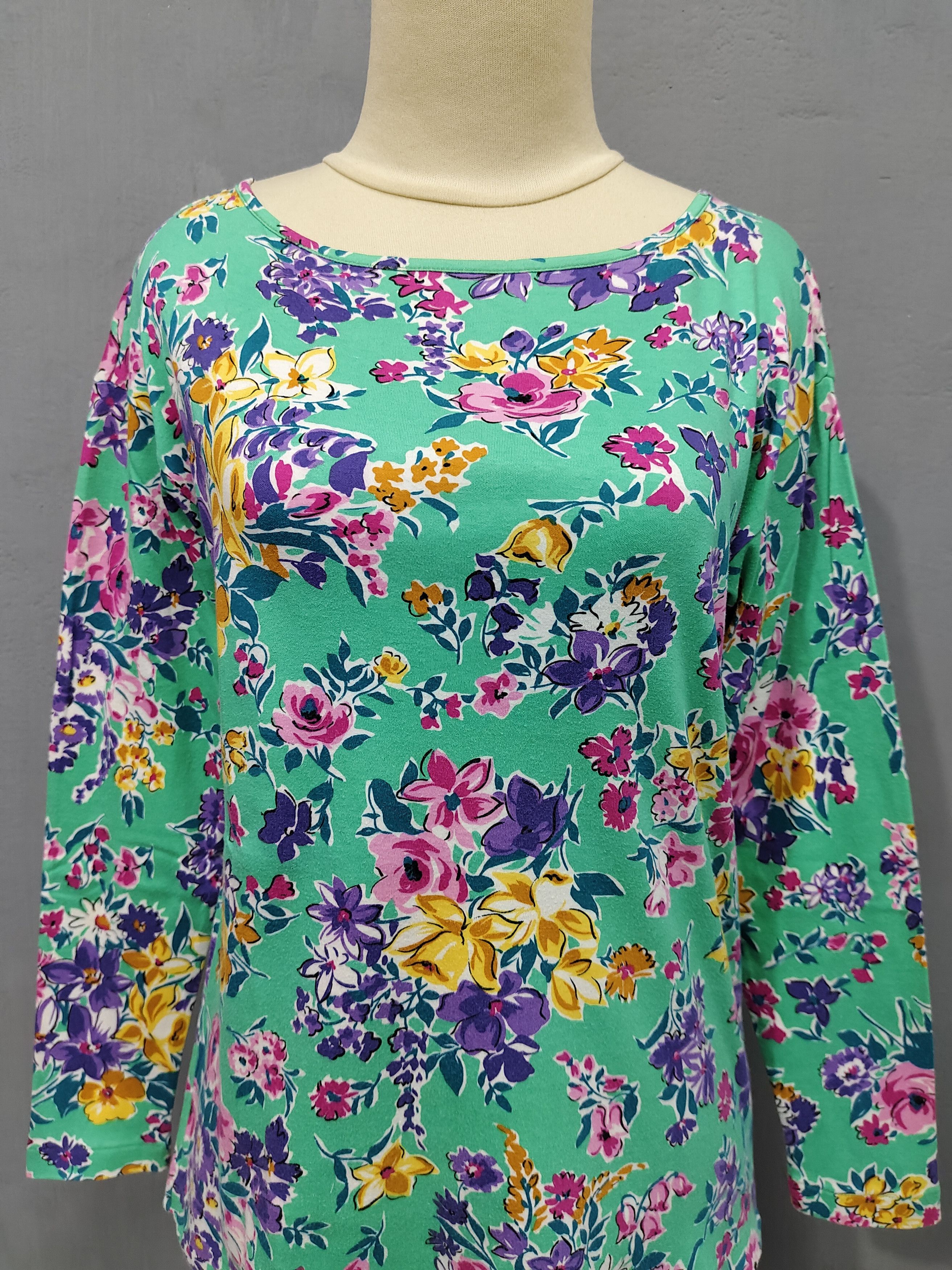 Kenzo 90s Kenzo Composition Flowers Graphic Long Sleeve Size M / US 6-8 / IT 42-44 - 2 Thumbnail