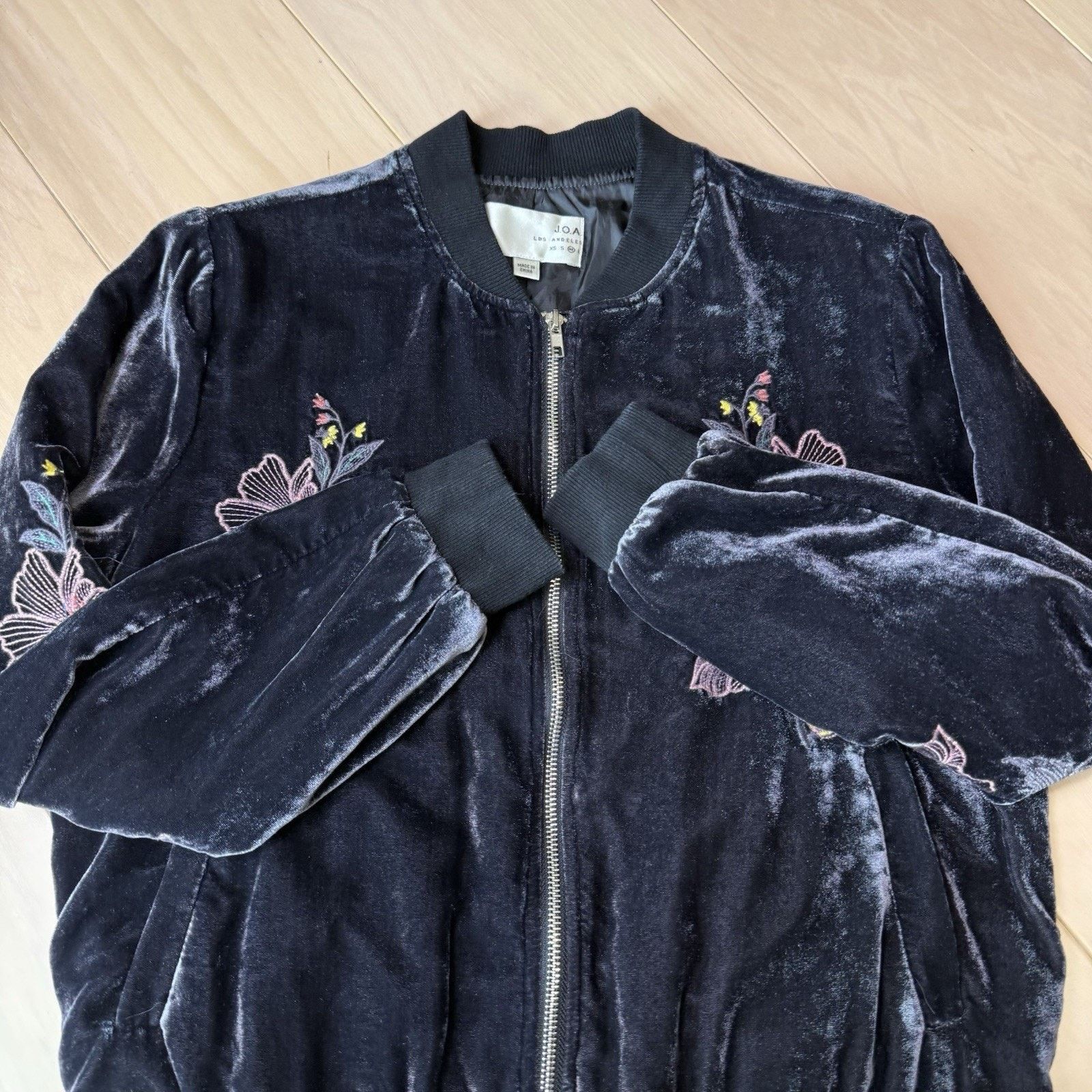 Other JOA Jacket Women's Medium Black Velvet Embroidered Full Zip Size M / US 6-8 / IT 42-44 - 5 Thumbnail