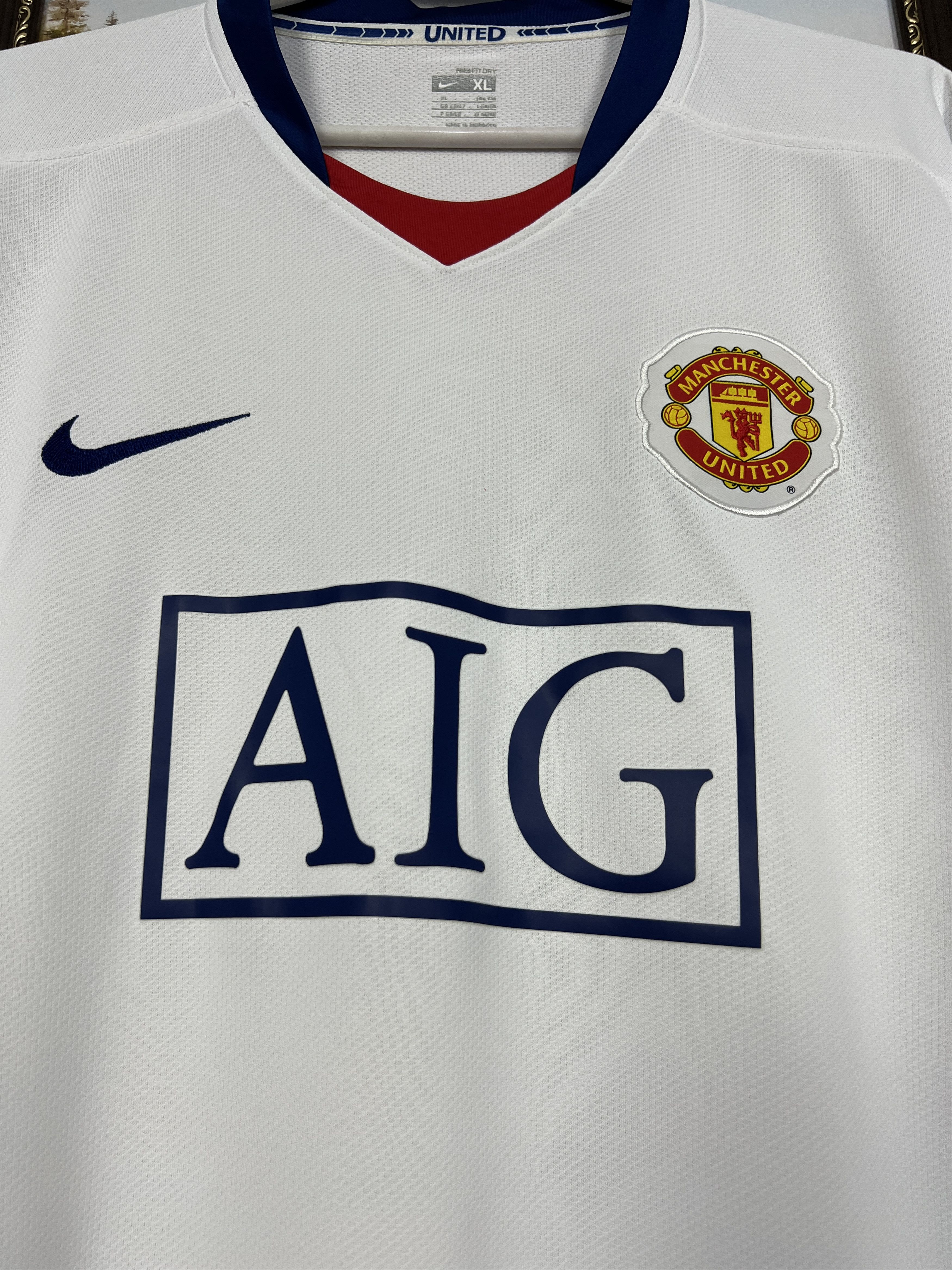 Nike Manchester United Away football shirt 2008 Soccer Nike White Size US XL / EU 56 / 4 - 5 Thumbnail
