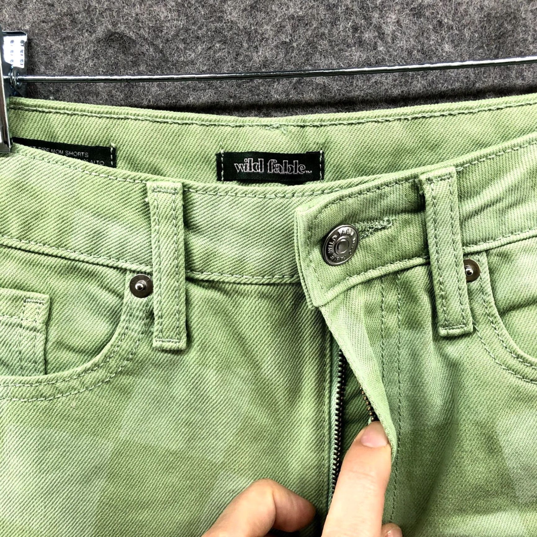 Vintage Wild Fable Shorts Womens Size 4 / 27 Green Check Plaid HIghest Rise Womens Size 27" / US 4 / IT 40 - 3 Thumbnail