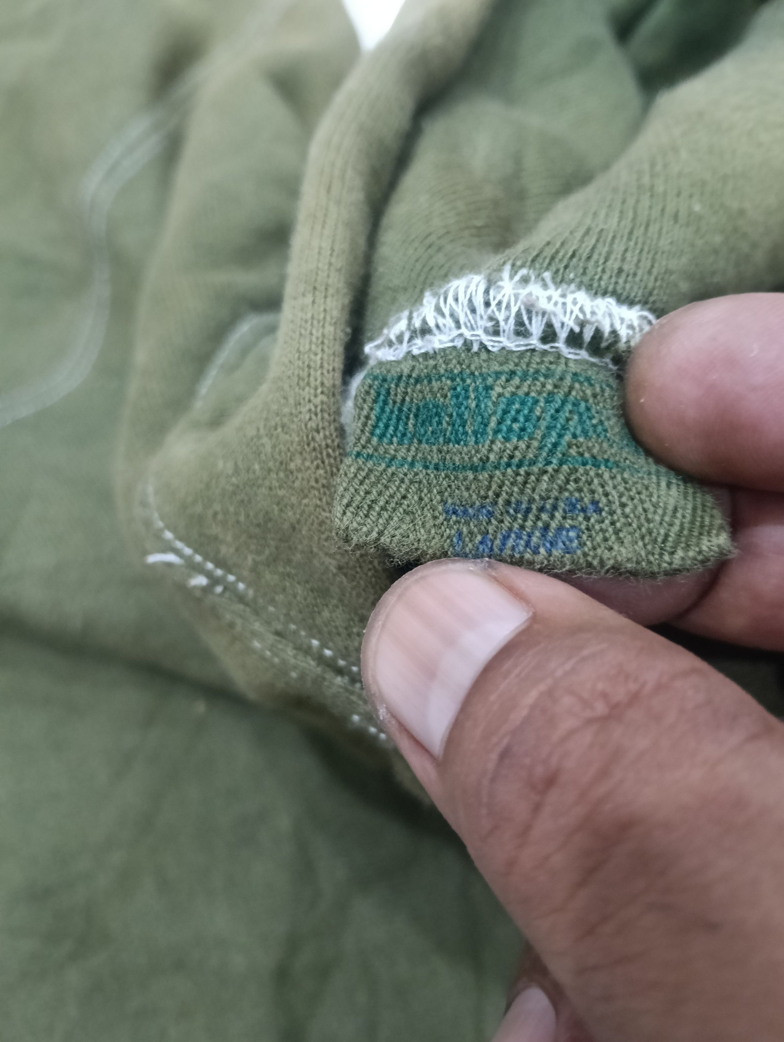 Vintage Rare Vintage Hoodie Like Army Size US XL / EU 56 / 4 - 7 Thumbnail