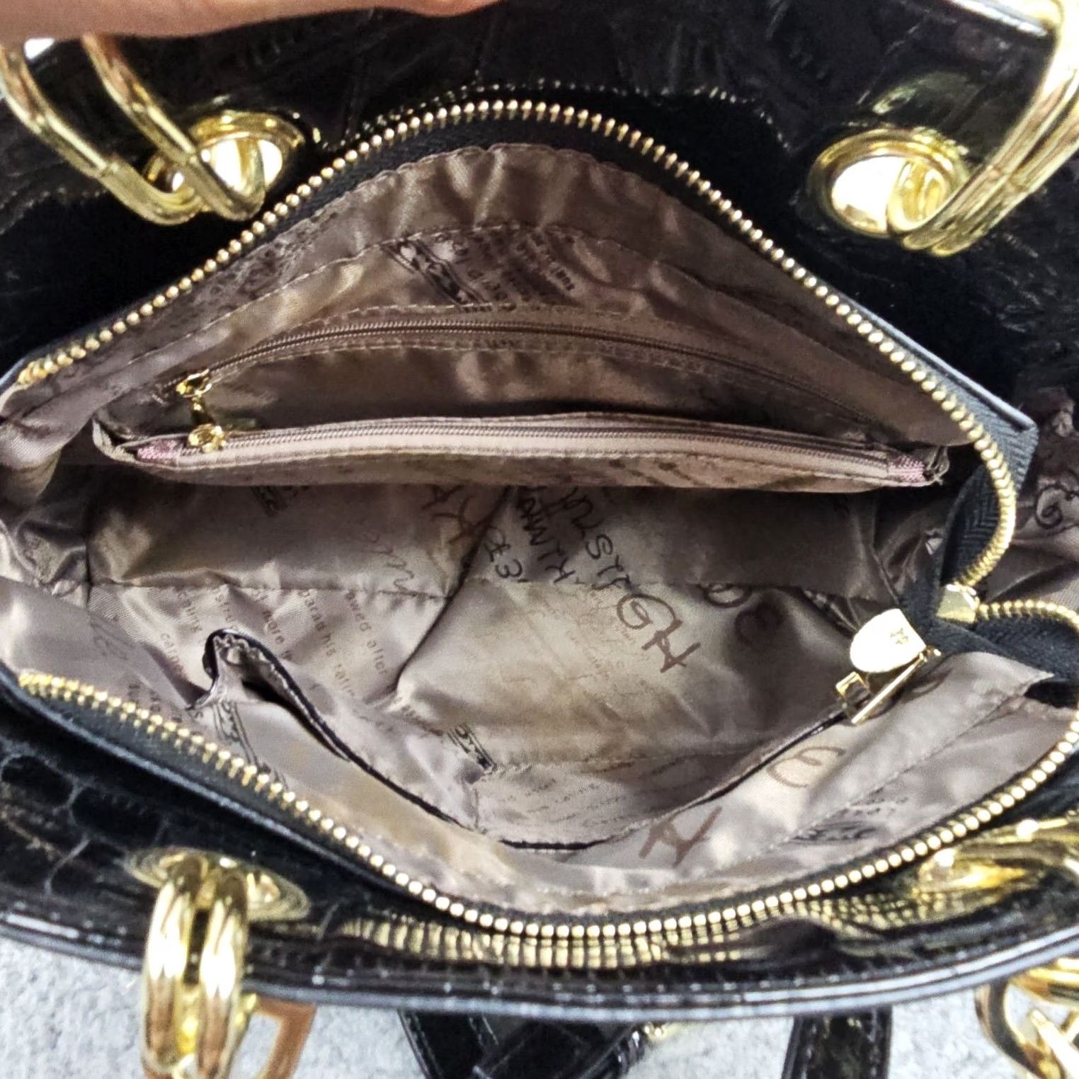 Vintage Margot Diamonds Lace Rose Messenger Bag NWOT Women Leather Exterior Black Lace Pattern Argyle/Diamond Gift Size ONE SIZE - 5 Thumbnail