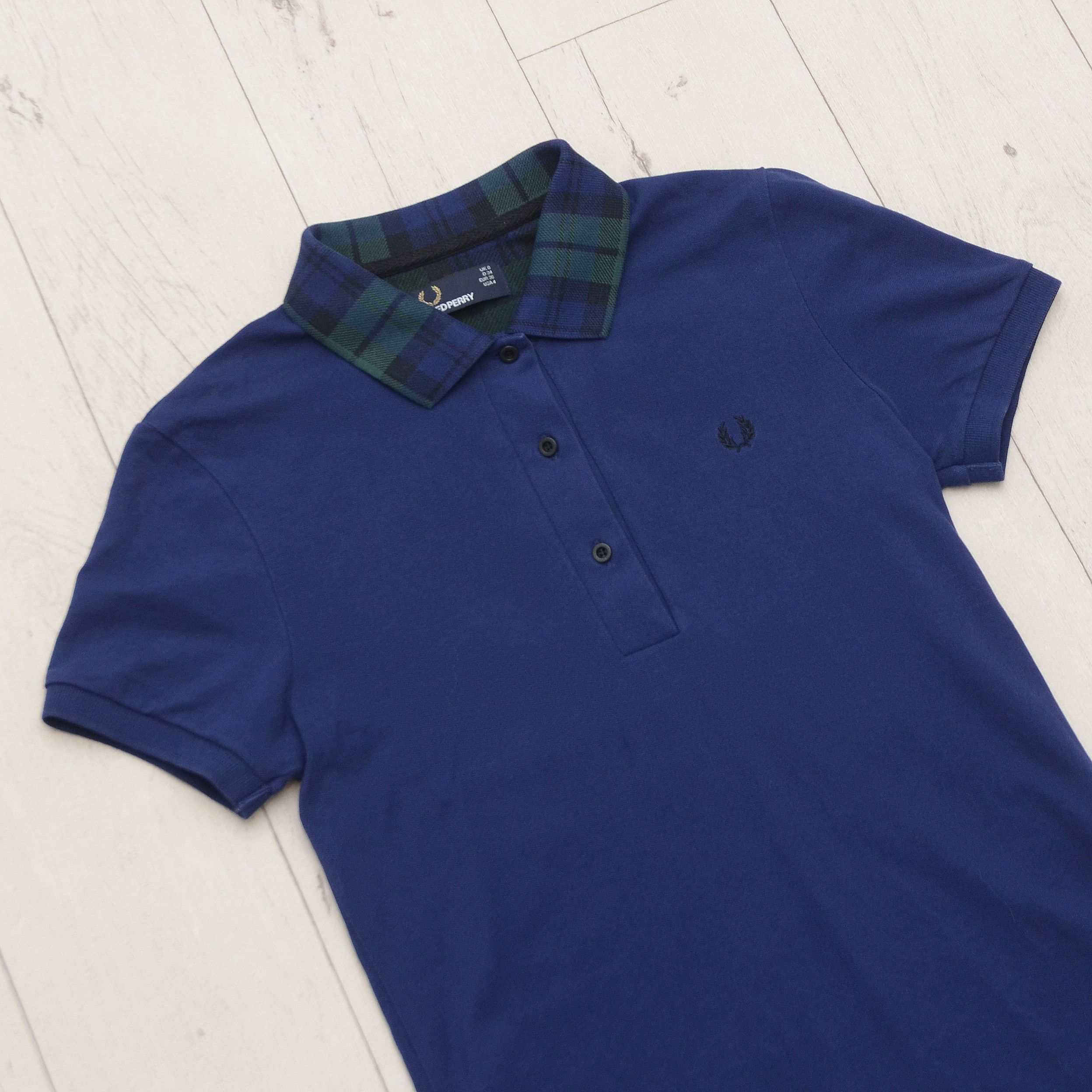 Fred Perry FRED PERRY Womens Polo Shirt UK 8 US 4 Navy Casual Size S / US 4 / IT 40 - 2 Thumbnail