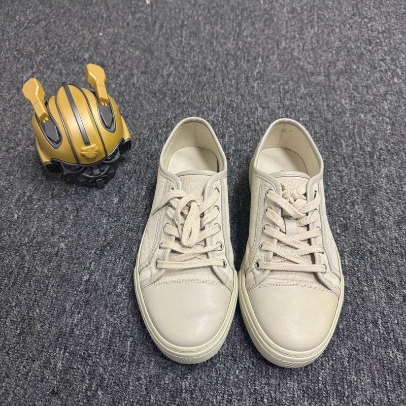 Gucci Gucci Casual Trendy Fashion Sneakers for Men - Size US 9 / EU 42 - 2 Thumbnail