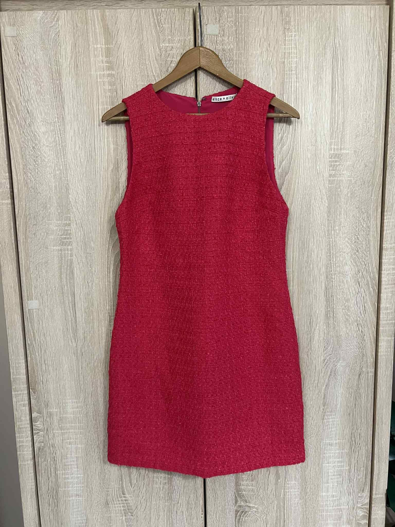 Alice + Olivia Size 4 Clyde Boucle Pink Tweed Sheath Dress
