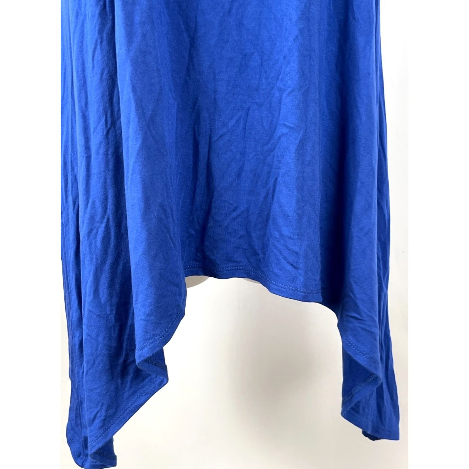 Vintage Carmen Marc Valvo Tank Top Womens L Blue Laser Cut Sleeveless Asym Hem Rayon Size L / US 10 / IT 46 - 3 Thumbnail