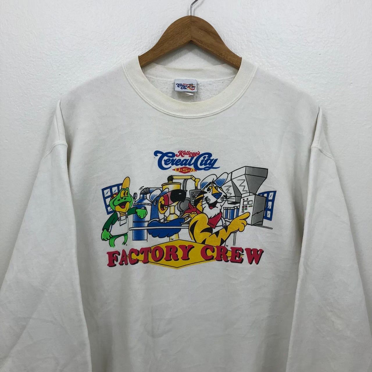 Vintage Vintage 90's Tony The Tiger Kellogg sweater Cereal City BN Size US M / EU 48-50 / 2 - 1 Thumbnail