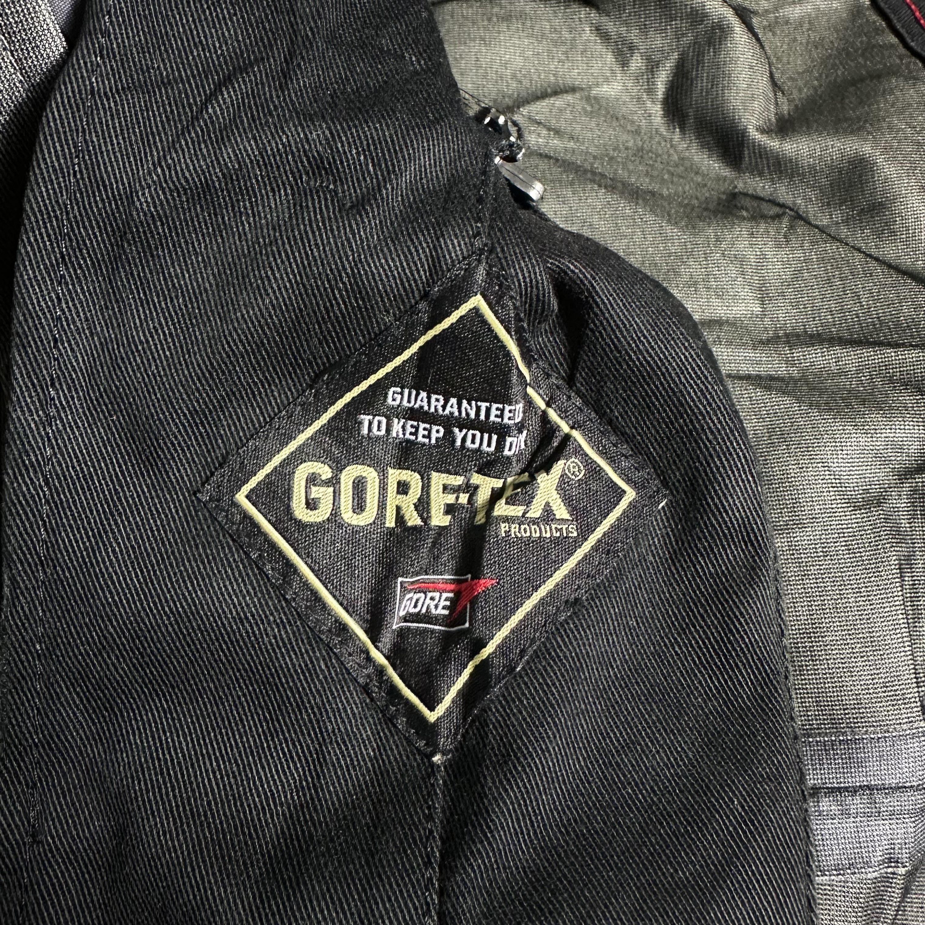 Goretex × Victorinox 🔥RARE🔥Victorinox x Gore-Tex Luxury Trench Coat for Women Size S / US 4 / IT 40 - 7 Thumbnail