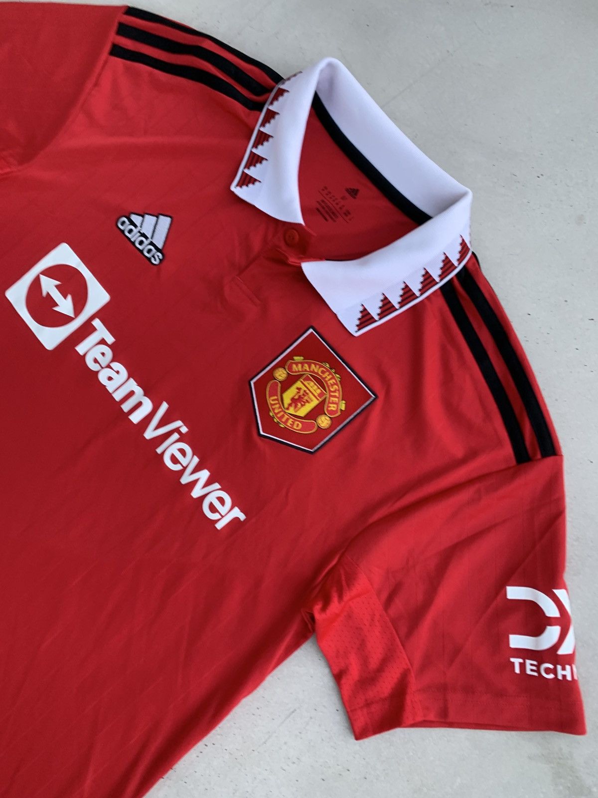 Adidas Adidas Manchester United Jersey Vintage Football Tee Y2k Size US M / EU 48-50 / 2 - 4 Thumbnail