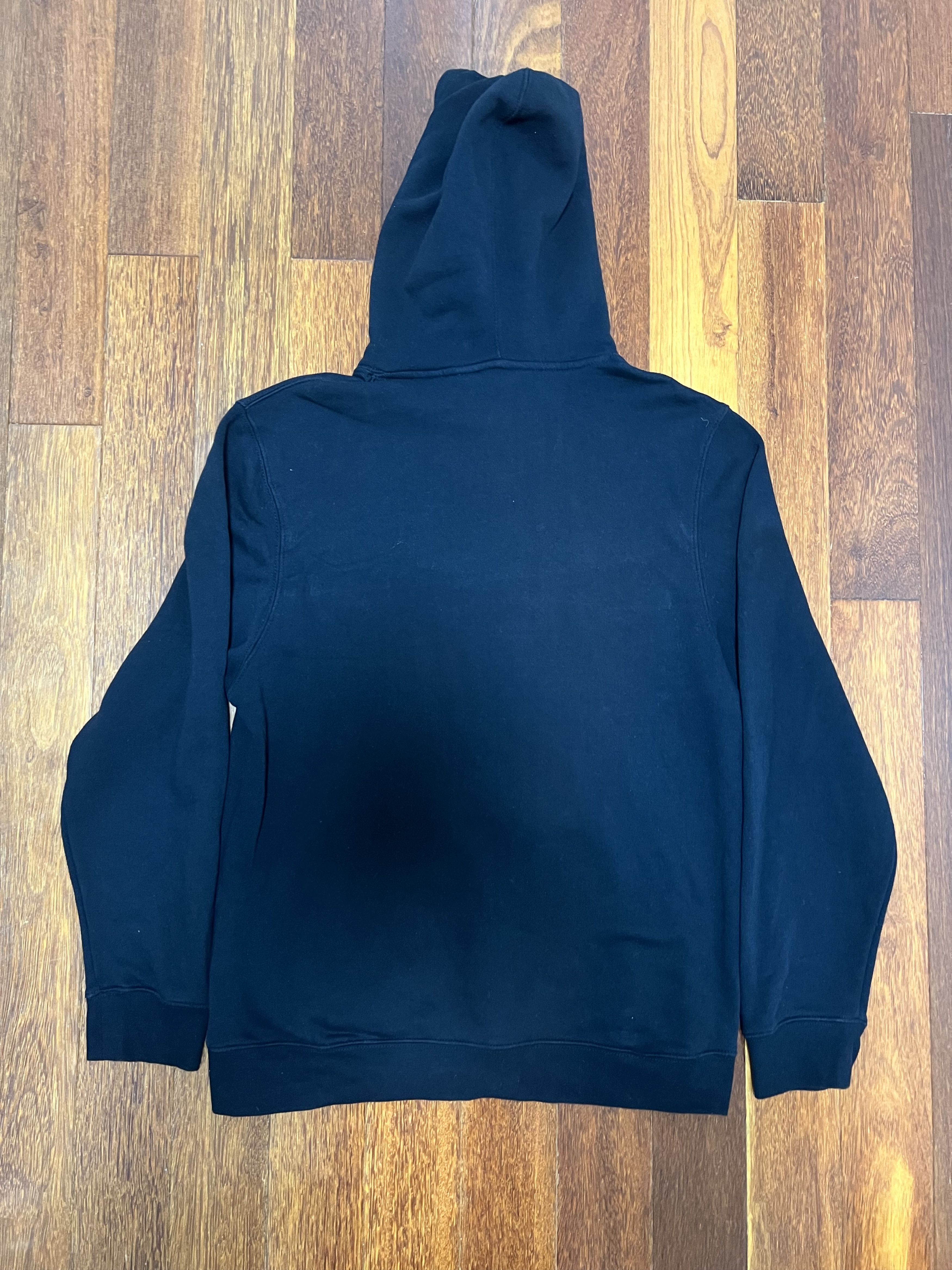 Undefeated 💚 2017 Undefeated Blood Stripe Logo Hoodie Black Medium Size US M / EU 48-50 / 2 - 2 Thumbnail