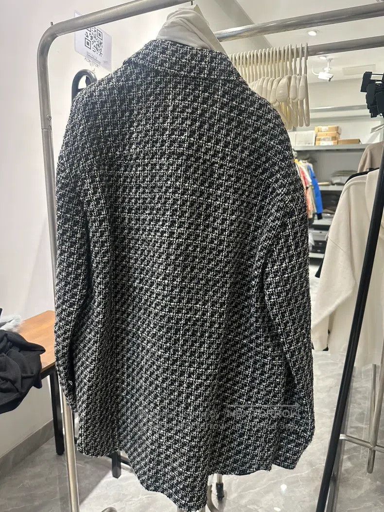 Valentino Valentino Little fragrant coat jacket Size S / US 4 / IT 40 - 4 Thumbnail