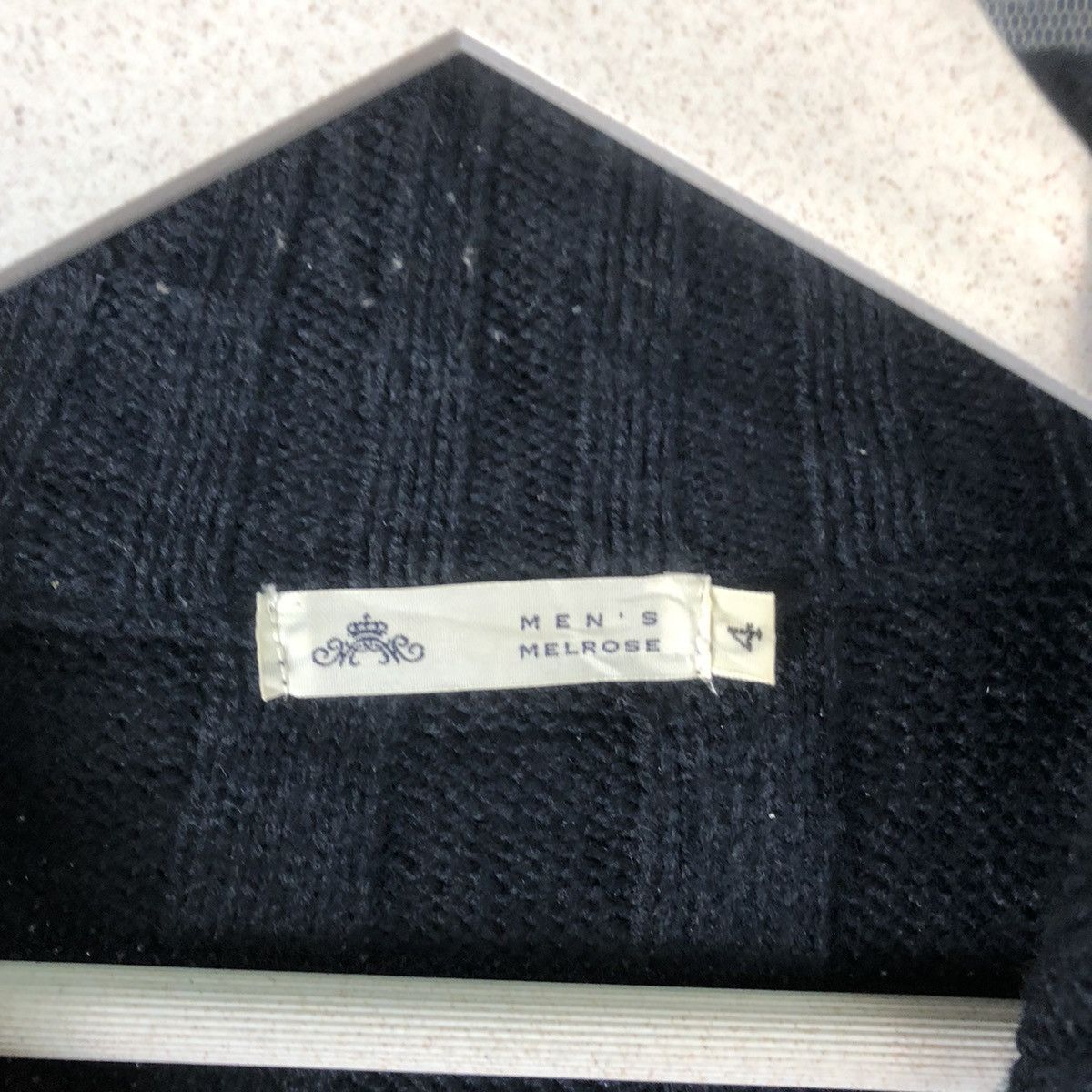 Japanese Brand Mens Mels Rose Dark Blue Patterned Cardigans #7415 Size US M / EU 48-50 / 2 - 9 Thumbnail
