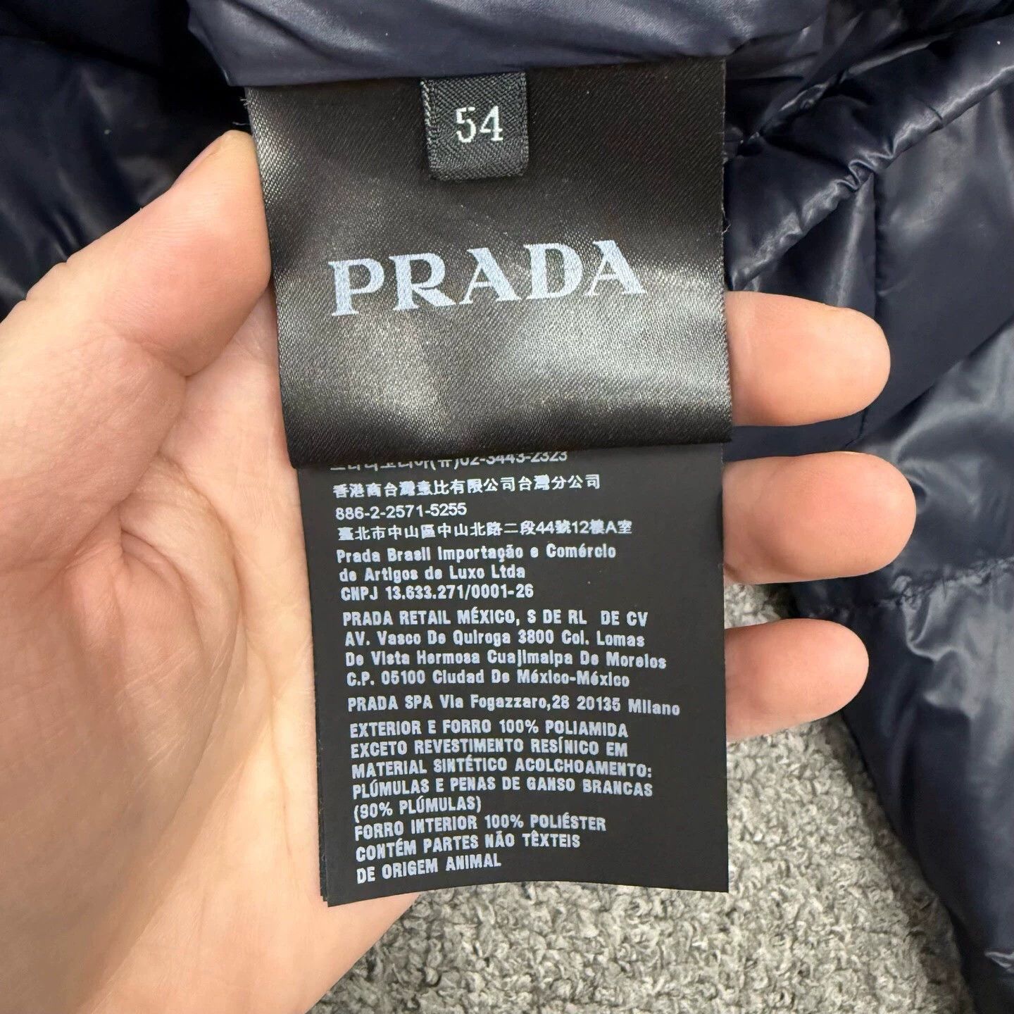 Prada Prada Navy Down Jacket w/ Arm Logo - Size 54 Size US L / EU 52-54 / 3 - 4 Thumbnail