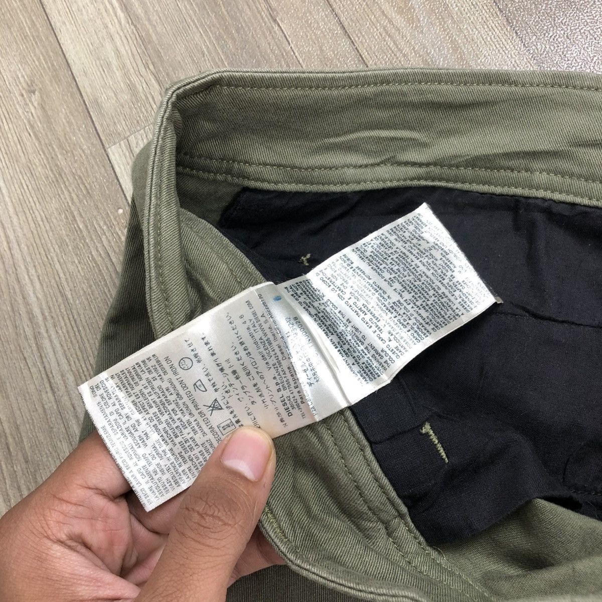 Diesel 2000s Diesel Industry OG Military Cargo Pants Size US 34 / EU 50 - 13 Thumbnail