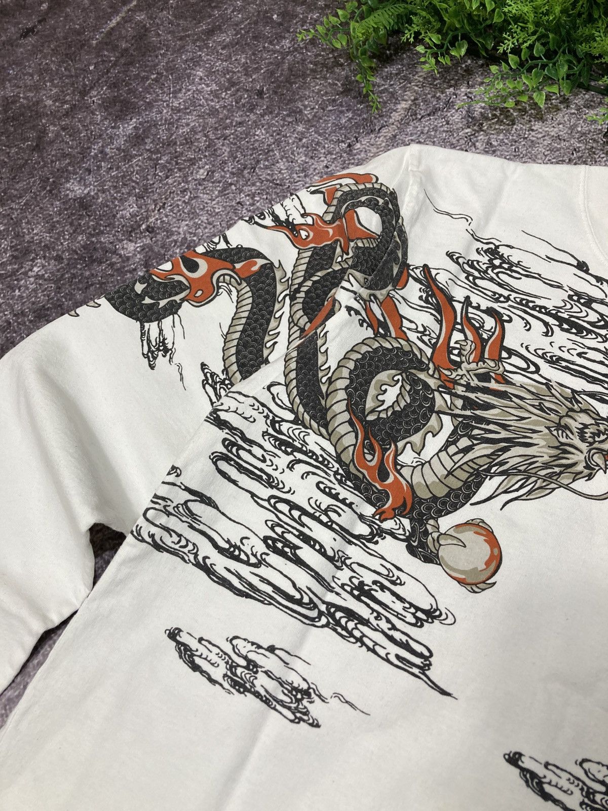 Japanese Brand Gumu Sukajan Dragon Tiger Snake Phenix Printed T Shirt Tee Size US M / EU 48-50 / 2 - 2 Thumbnail