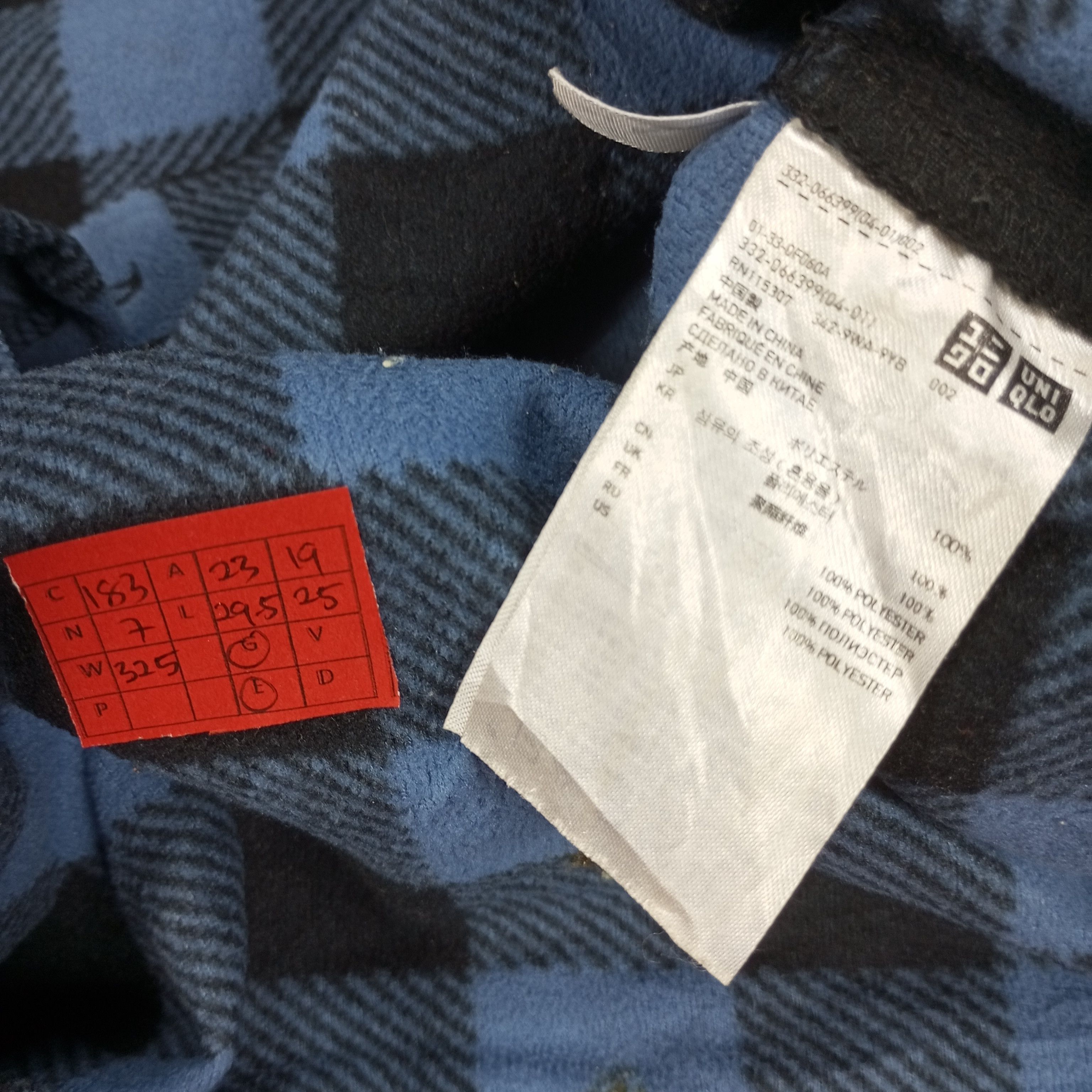 Japanese Brand × Uniqlo × Vintage Uniqlo Streetwear Style Custom Skulls Art Shirt Size US XL / EU 56 / 4 - 8 Thumbnail