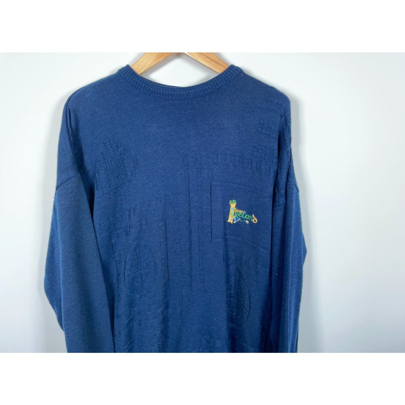 Vintage VINTAGE Ireland Textured Knit Sweater Men's 2XL Blue Crewneck Acrylic Knit Embroidered Size US XXL / EU 58 / 5 - 4 Thumbnail