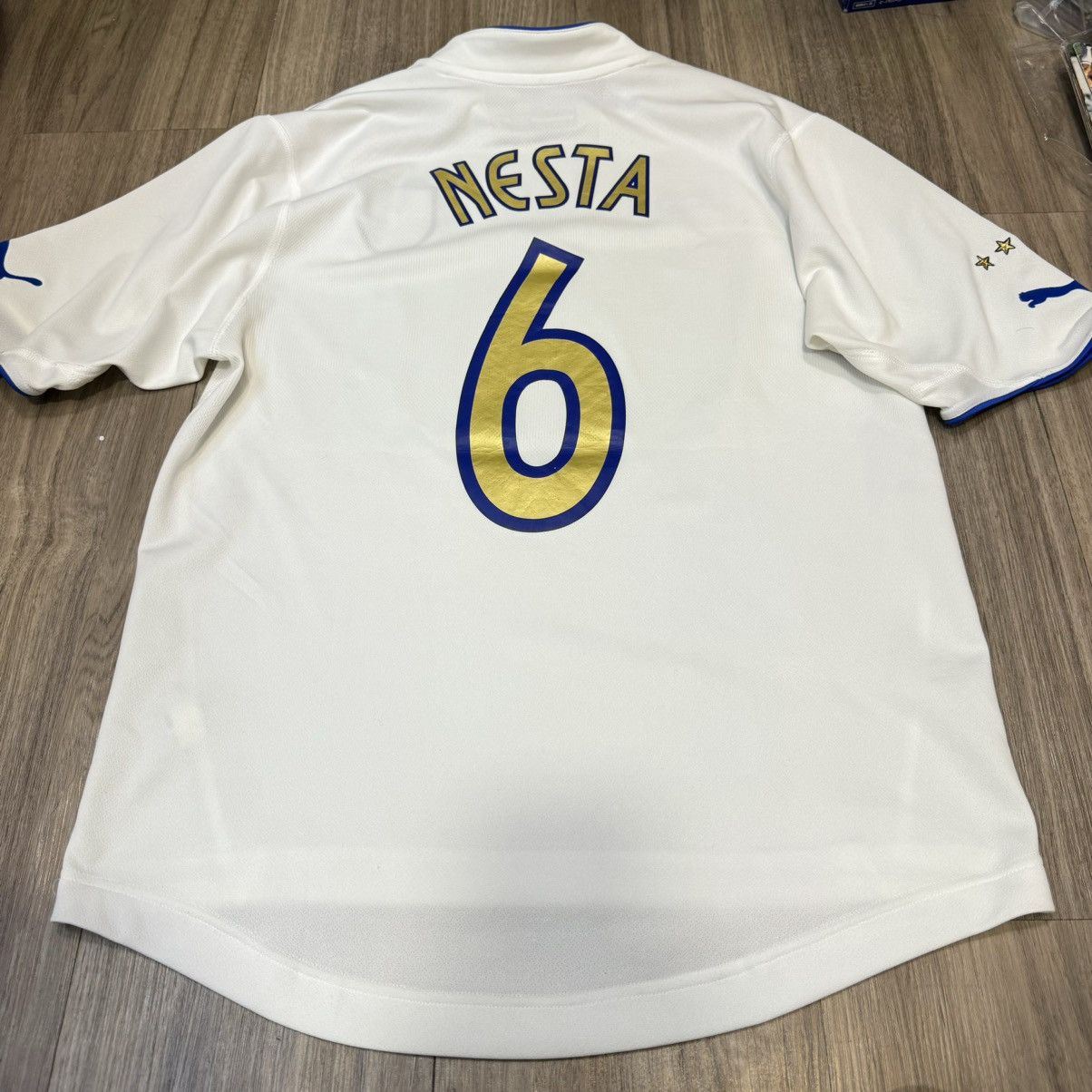 Puma Italy 03/04 away shirt #6 Nesta Size US M / EU 48-50 / 2 - 2 Thumbnail