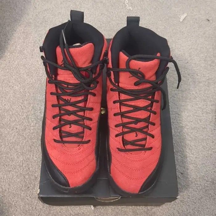 Jordan Brand Air Jordan 12 Retro GS Reverse Flu Game Size US 7 Youth Used Size US 8.5 / IT 38.5 - 3 Thumbnail