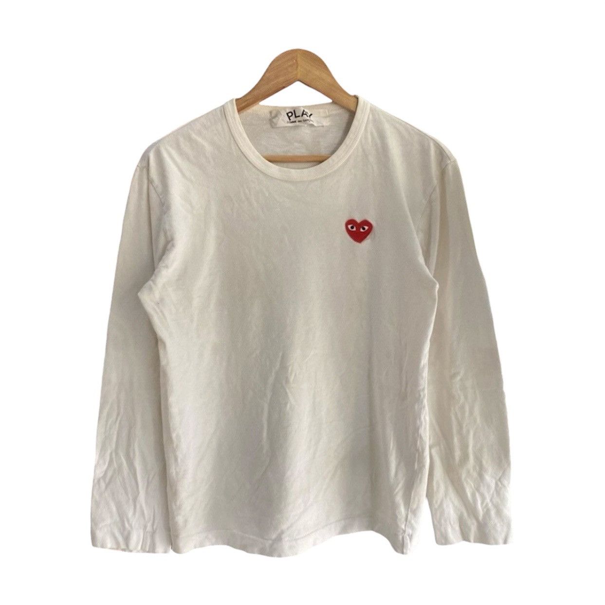 Comme des Garcons PLAY CDG Play Comme des Garçons Red Heart Logo Long Sleeve White Size US M / EU 48-50 / 2 - 1 Thumbnail
