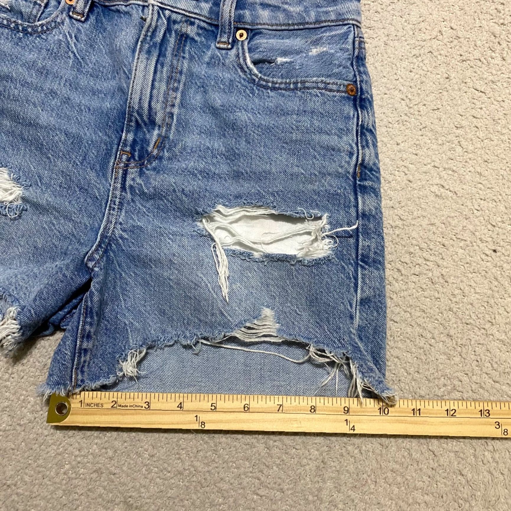 American Eagle Outfitters American Eagle Womens 00 Jean Shorts Blue Denim Distressed Baggy Mom Inseam 4" Size 24" / US 00 / IT 34 - 5 Thumbnail