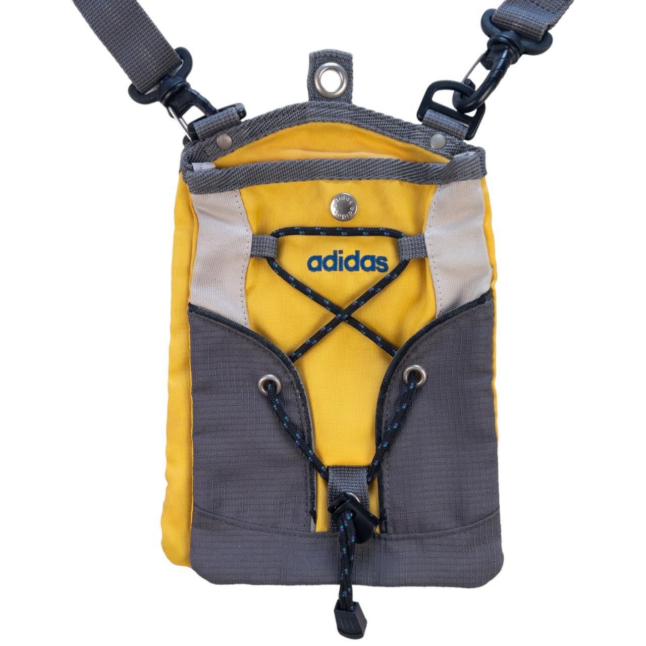 Adidas Vintage Adidas Two Pocket Cross Body Bag Size ONE SIZE - 1 Thumbnail