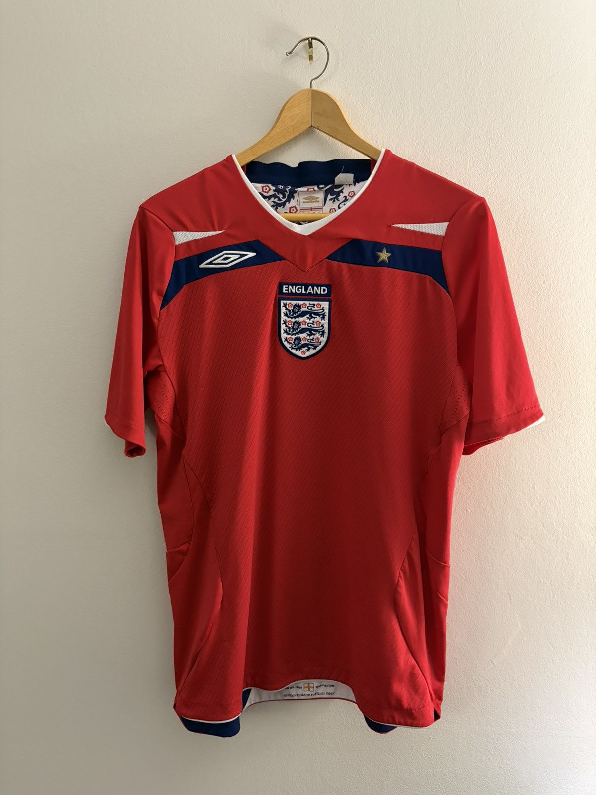 Reebok England Soccer Training Jersey Red 09/10 Size US M / EU 48-50 / 2 - 1 Thumbnail