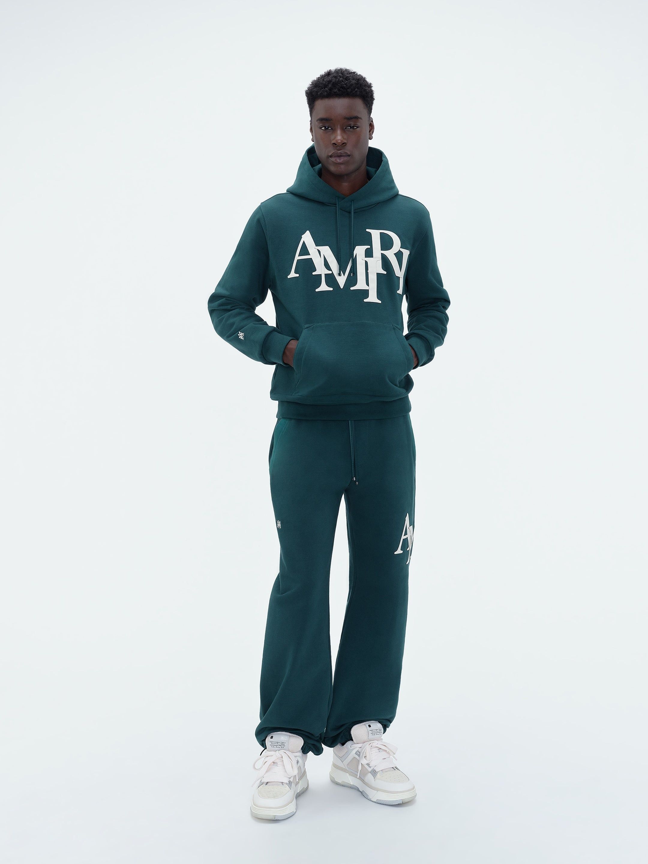 Amiri oc11z0225 Staggered Logo Hoodie in Green Size US L / EU 52-54 / 3 - 2 Thumbnail