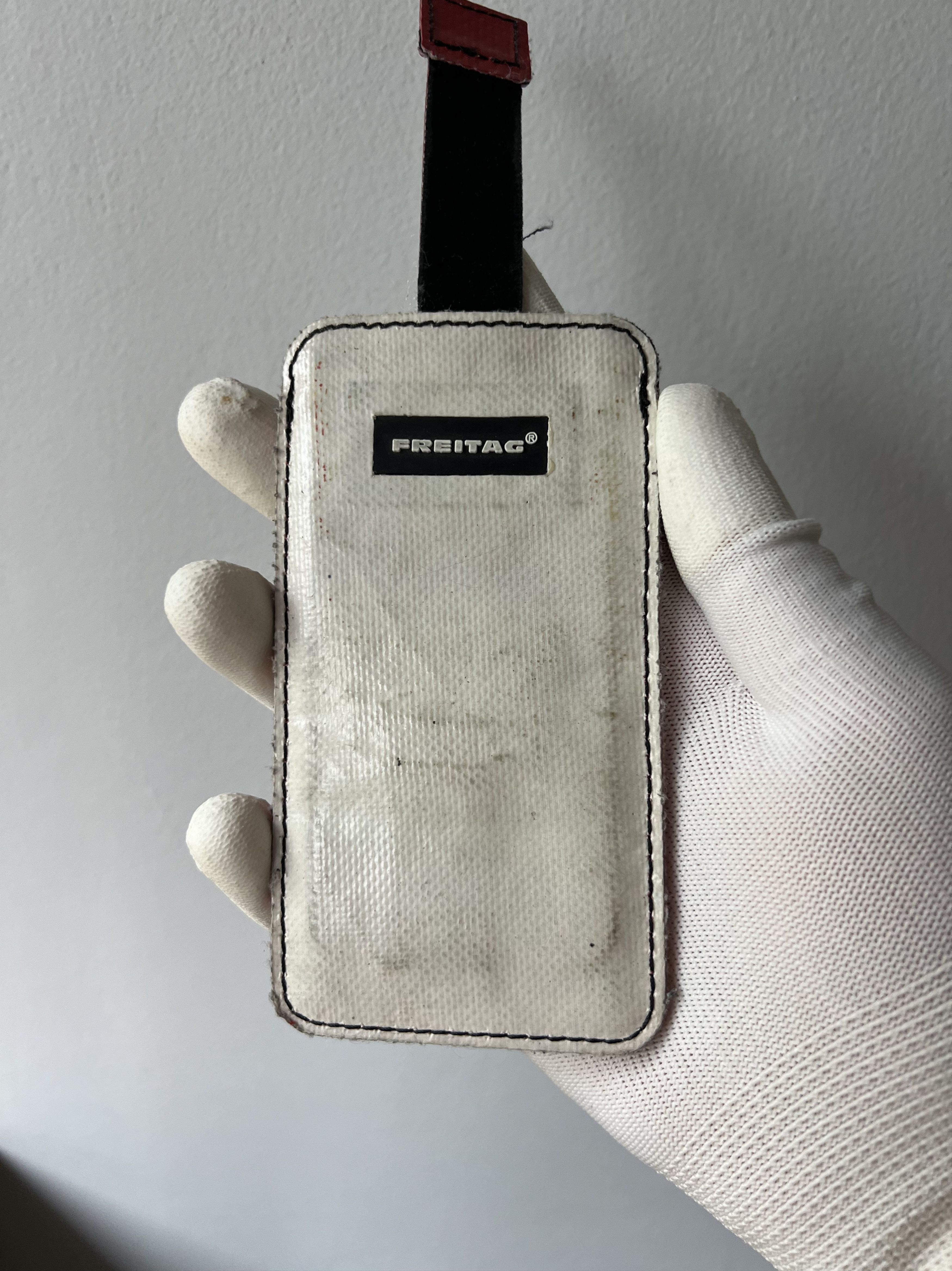 Freitag Vintage Freitag White Patterned Holder iPhone Case Wallet Size ONE SIZE - 3 Thumbnail