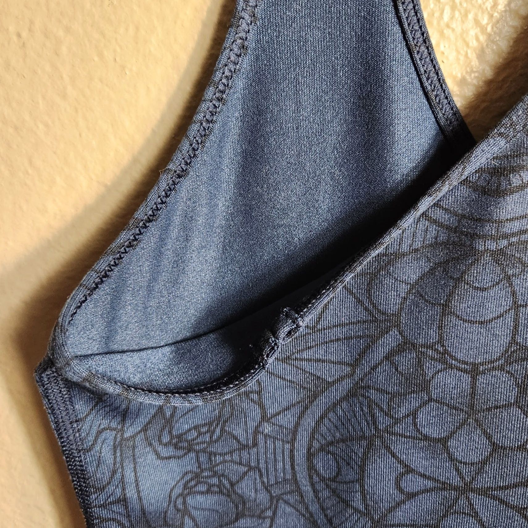 Lululemon Lululemon Womens Cool Racerback Tank Prisma Inkwell Black-Size 2 Tank Sleeveless Racerback Pullover Yoga Running Gym 2 Blue Black Womens Size ONE SIZE - 7 Thumbnail