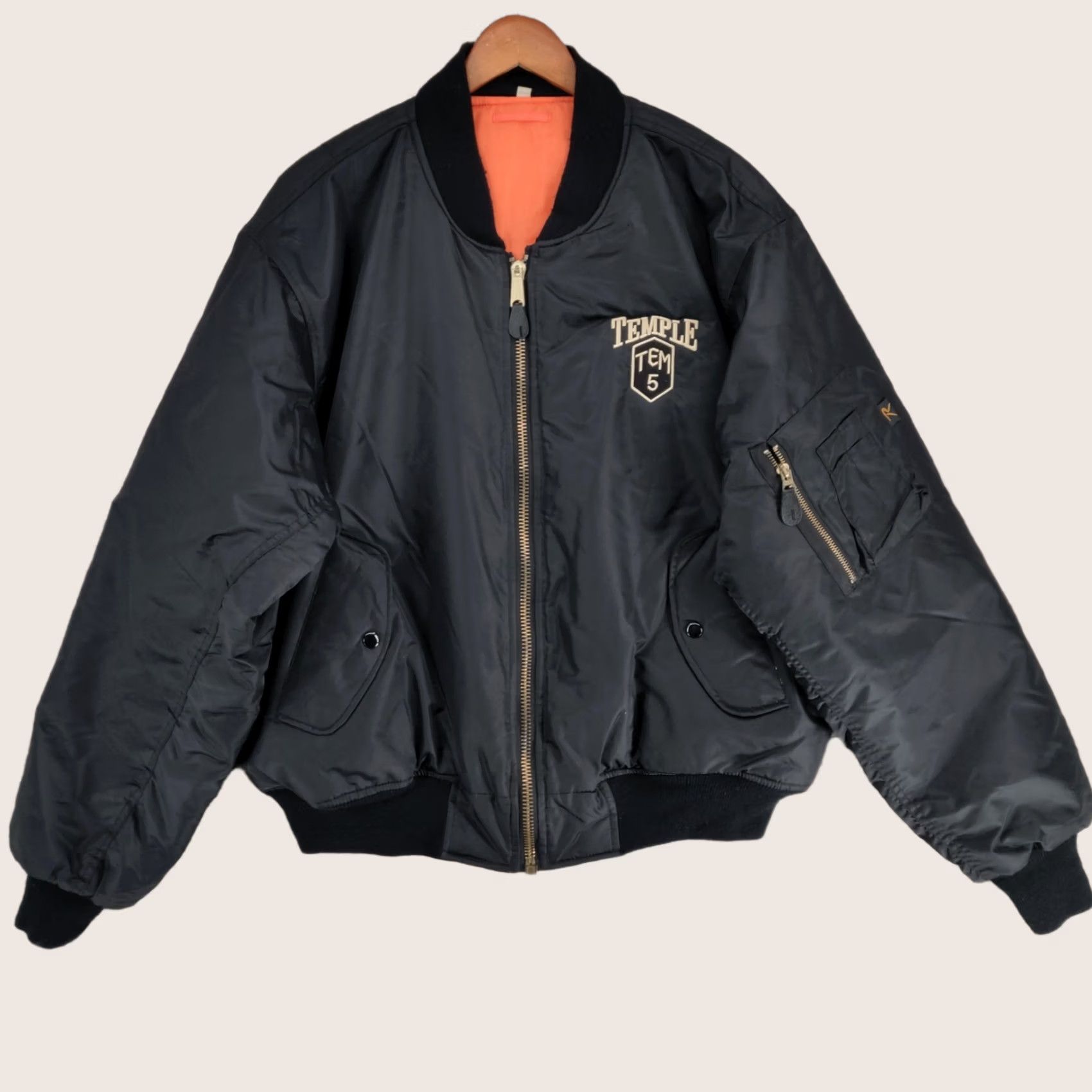 Kanye West × Rothco I Feel Like Pablo MA-1 black bomber jacket