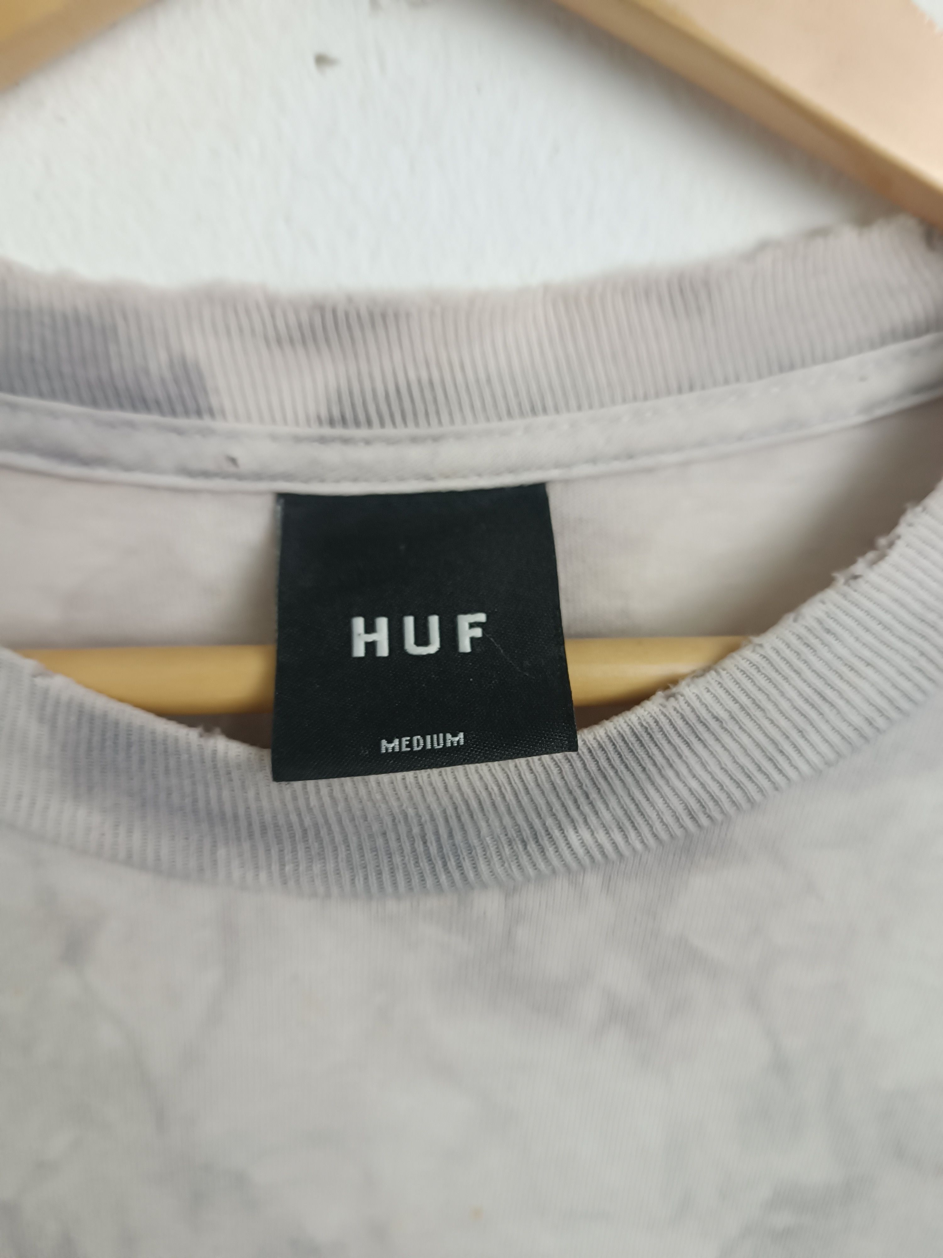 Huf THRASHED FADED VINTAGE Y2K HUF ACID WASH SKATER GRUNGE PUNK Size US M / EU 48-50 / 2 - 10 Thumbnail