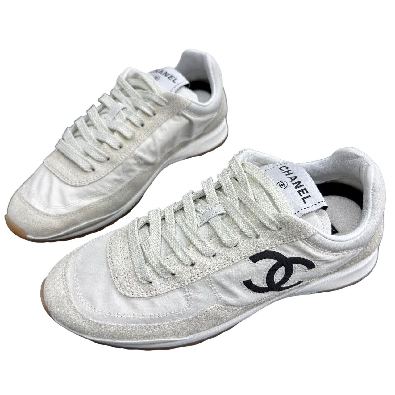 Chanel Chanel CC Logo Low-Top Sneakers Size 36 Size US 6 / IT 36 - 1 Thumbnail
