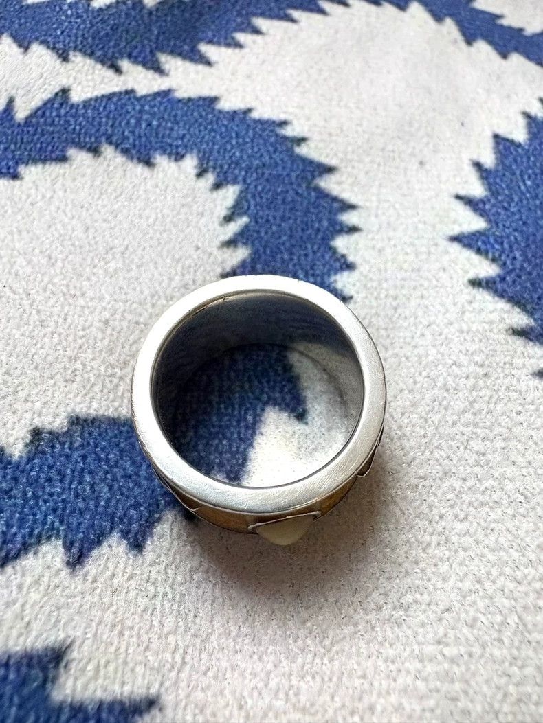 Vivienne Westwood Vivienne Westwood Vintage off-white king ring Size ONE SIZE - 7 Thumbnail