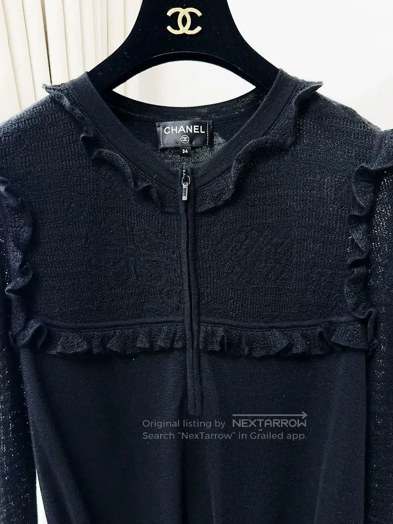 Chanel Chanel Black lotus leaf petal long-sleeved knitted dress Size XXS / US 00 / IT 34 - 4 Thumbnail