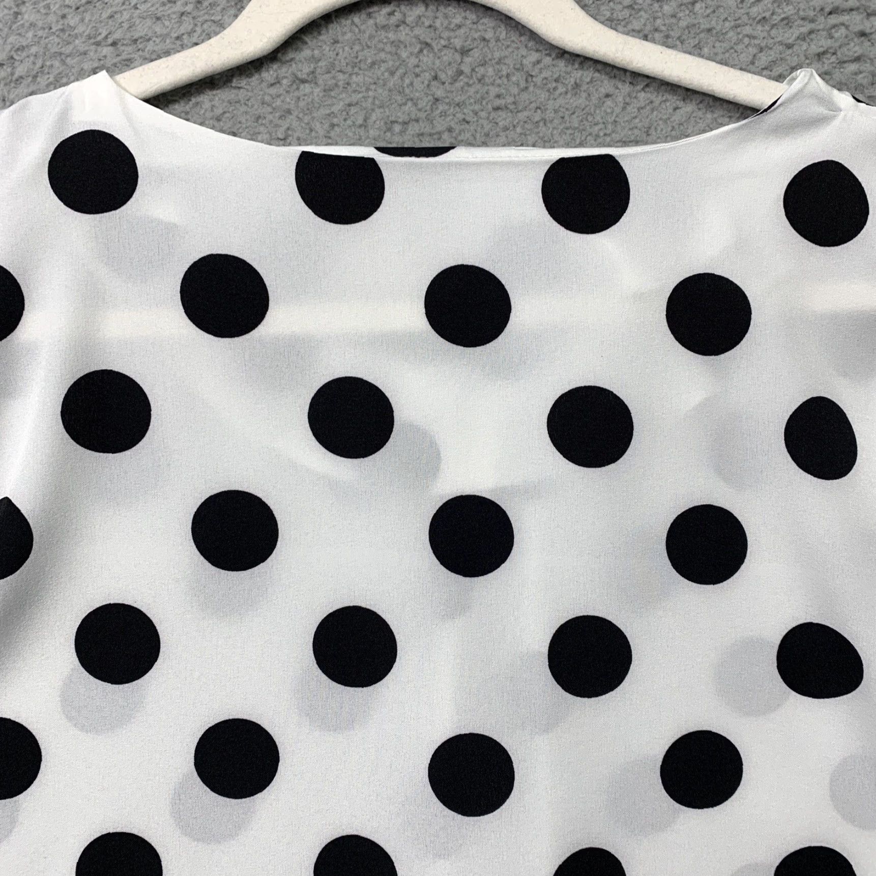 Vintage VINTAGE? (Answer must be from original title; there is no vintage clue) Size L / US 10 / IT 46 - 5 Thumbnail