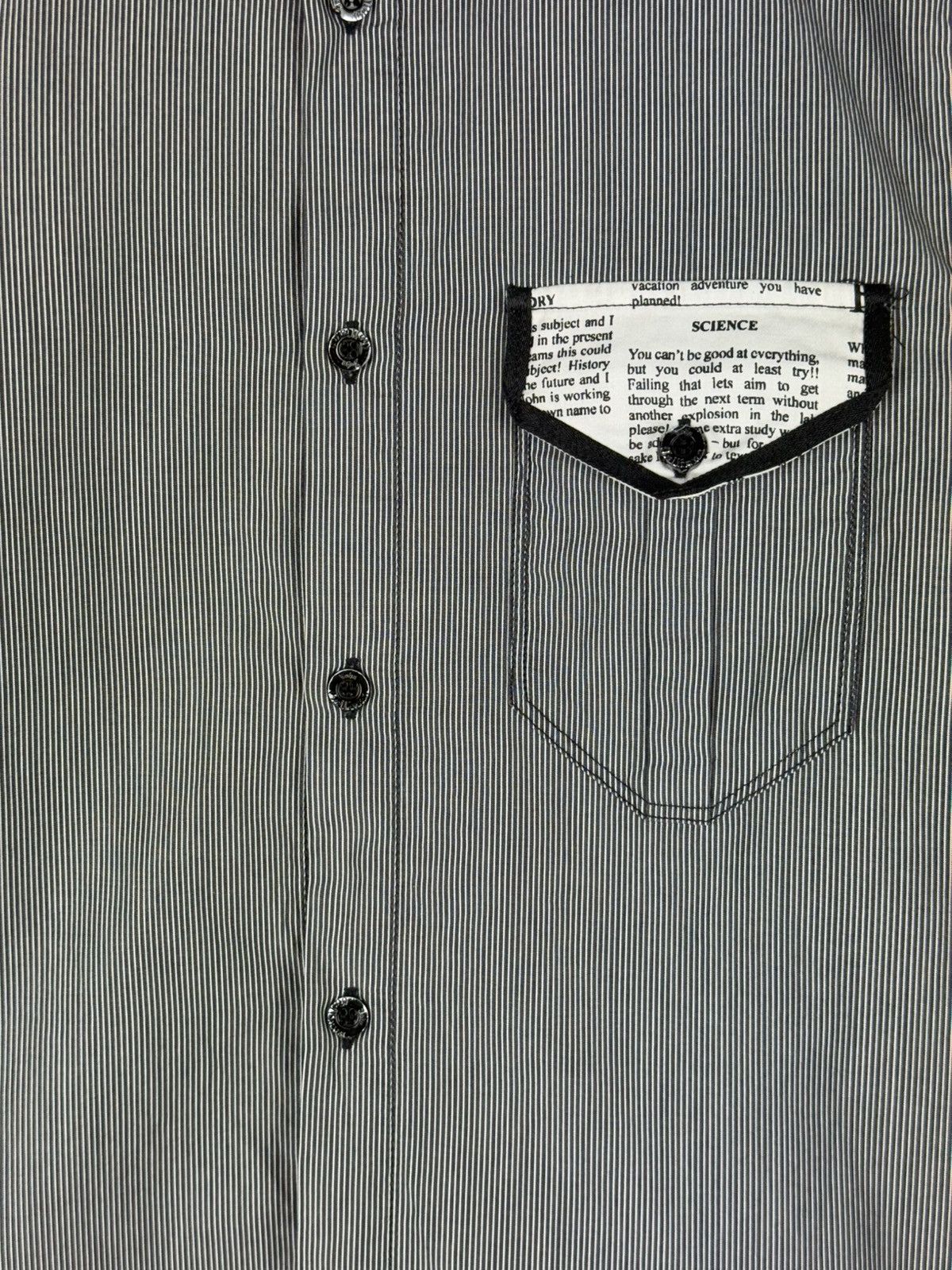 John Galliano John Galliano Long Sleeve Newspaper Print Button Up Shirt Size XS / US 0-2 / IT 36-38 - 9 Thumbnail