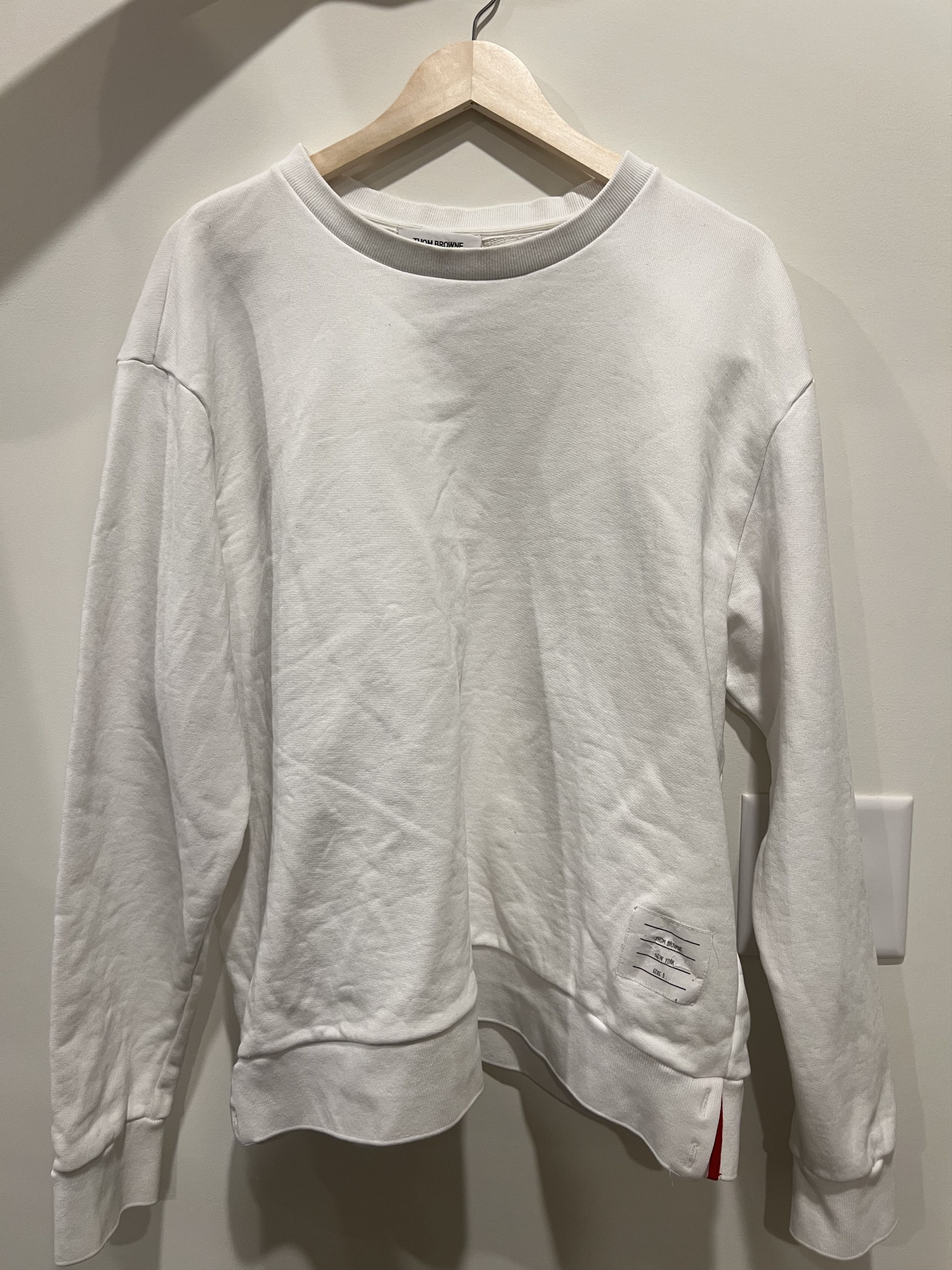 Thom Browne Thom Browne RWB Stripe Crewneck Sweatshirt WHITE Size US XXL / EU 58 / 5 - 1 Thumbnail