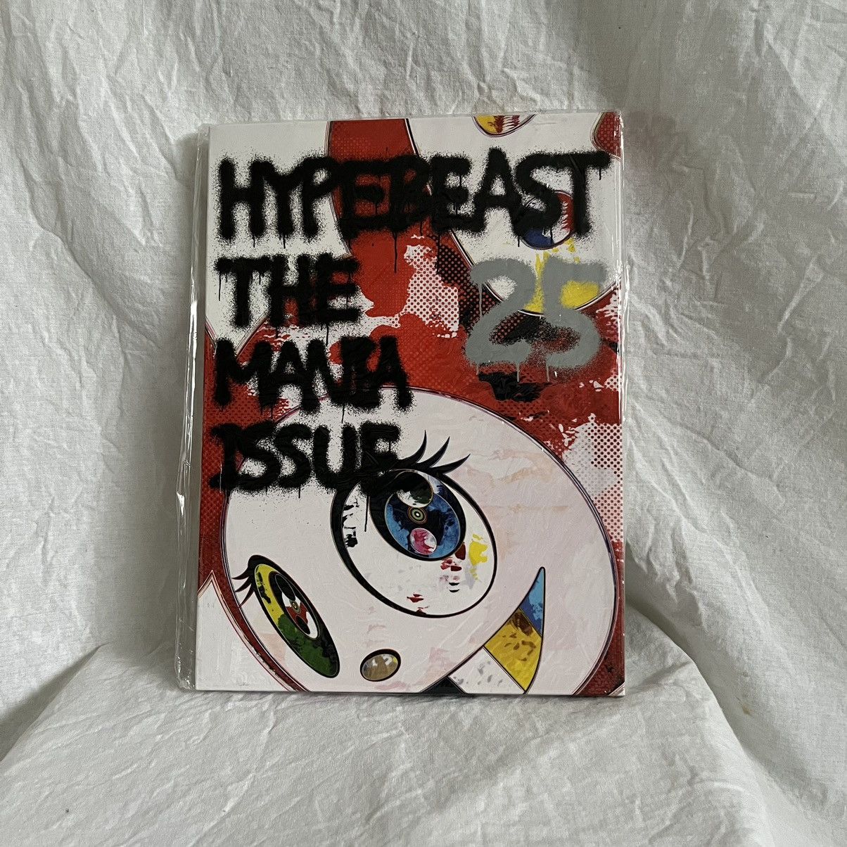 Hypebeast Hypebeast Issue 25 Red. Size ONE SIZE - 2 Thumbnail