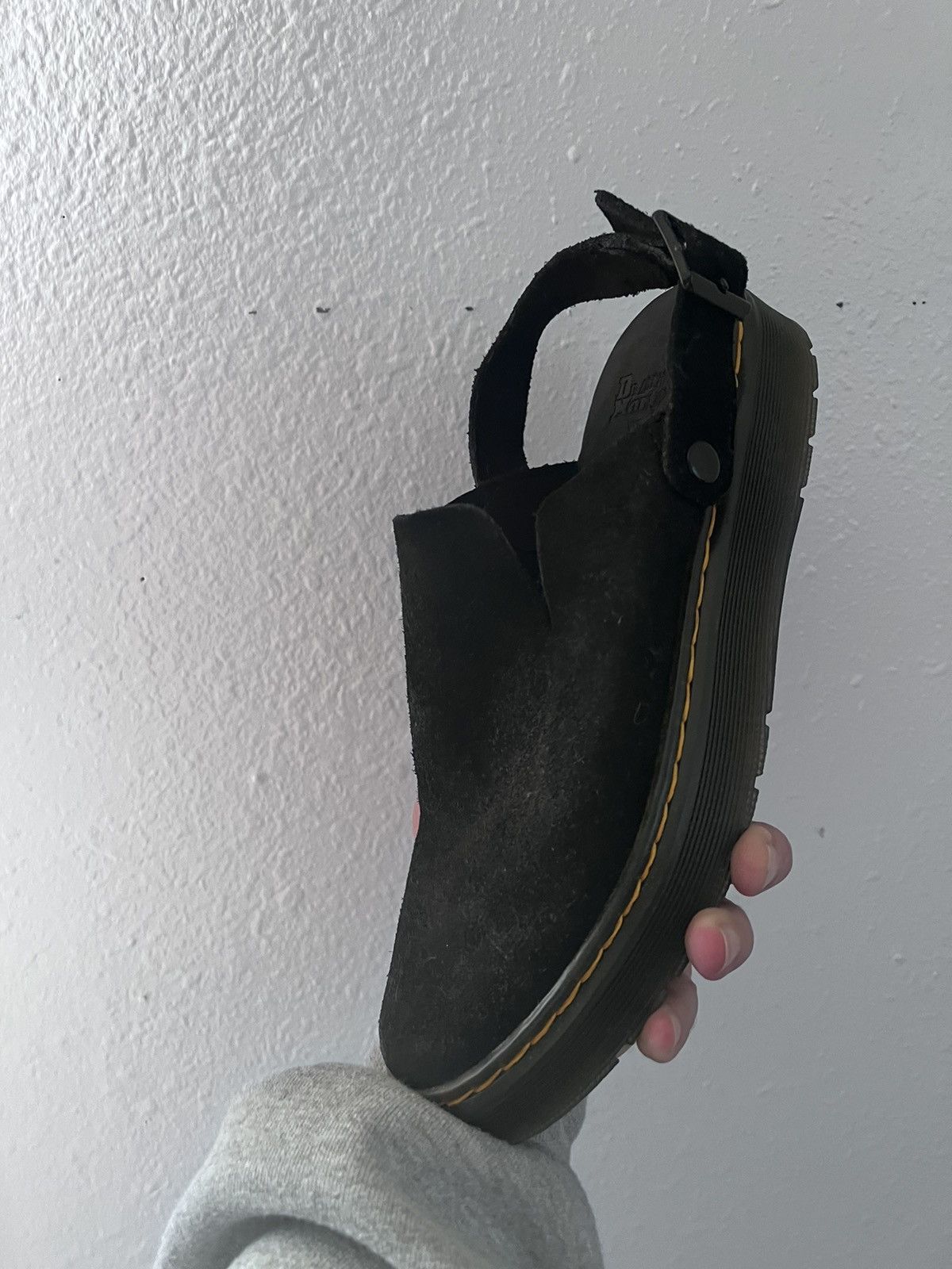 Dr. Martens Dr. Marten Size US 8 / EU 41 - 2 Thumbnail