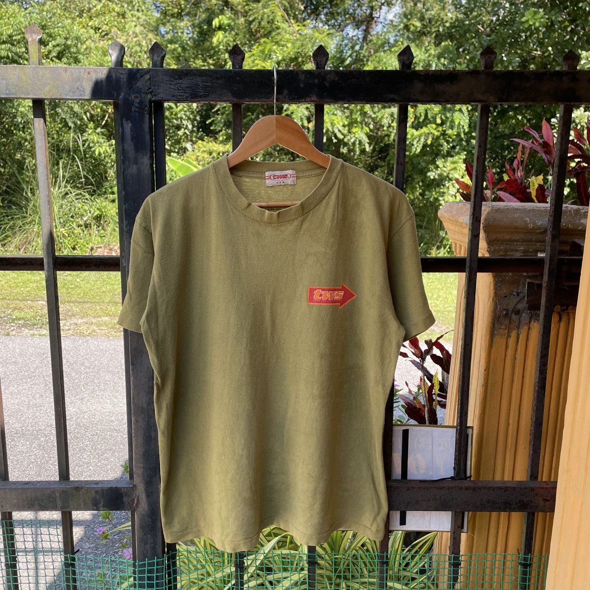 Vintage 🔥Vintage 90s TWS Trans World Big Logo Skateboard Tee Size US M / EU 48-50 / 2 - 3 Thumbnail