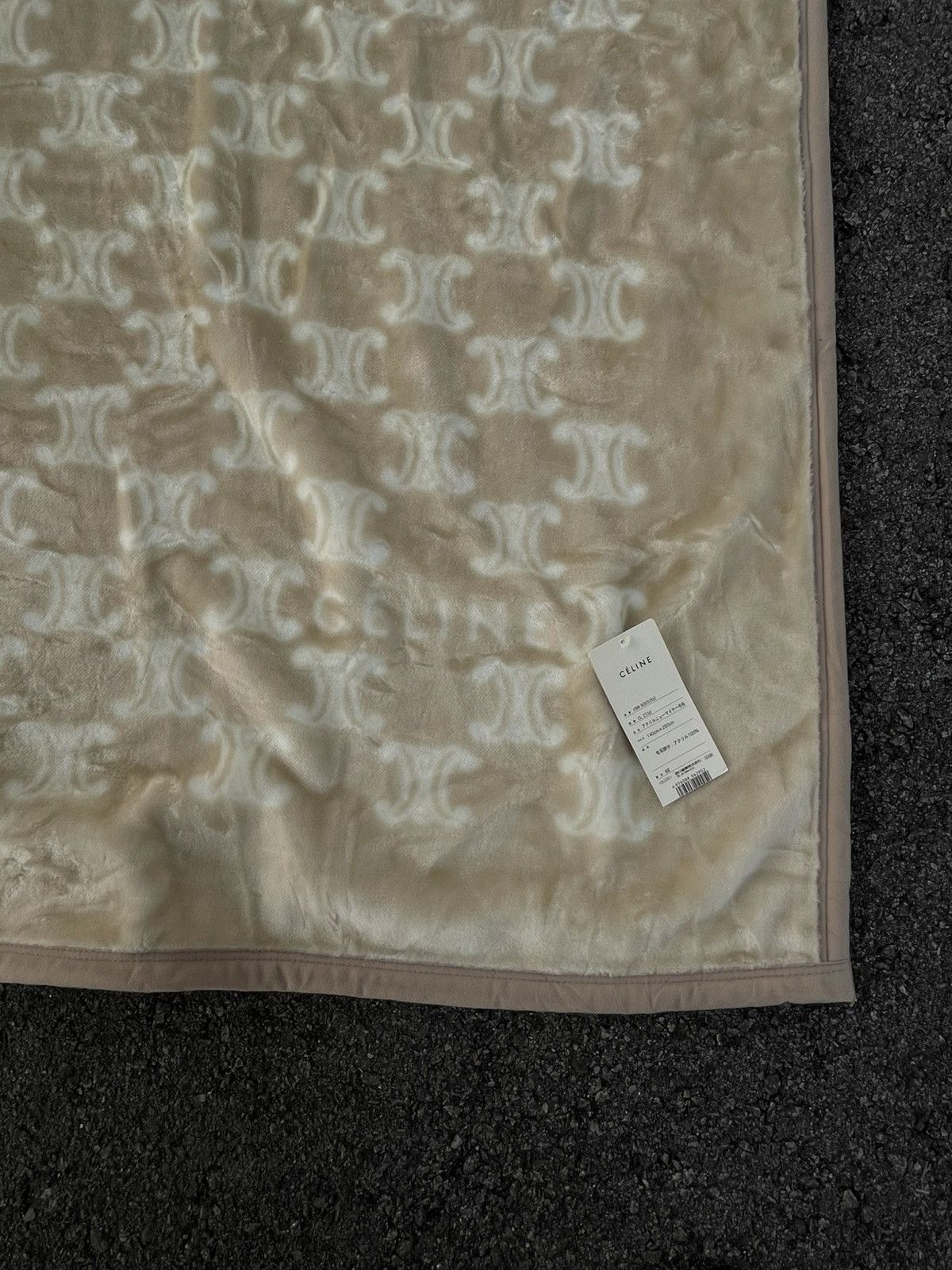 Celine Celine Monogram Velvet Blanket Size ONE SIZE - 4 Thumbnail